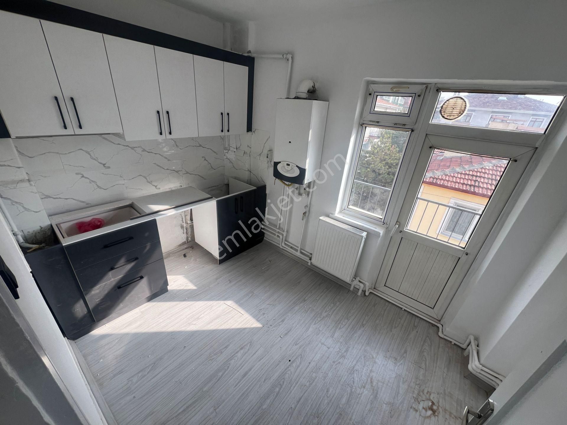 Sincan İstasyon Mah Ön Cephe Katta Kredı Lımıtsız Satılık Daire