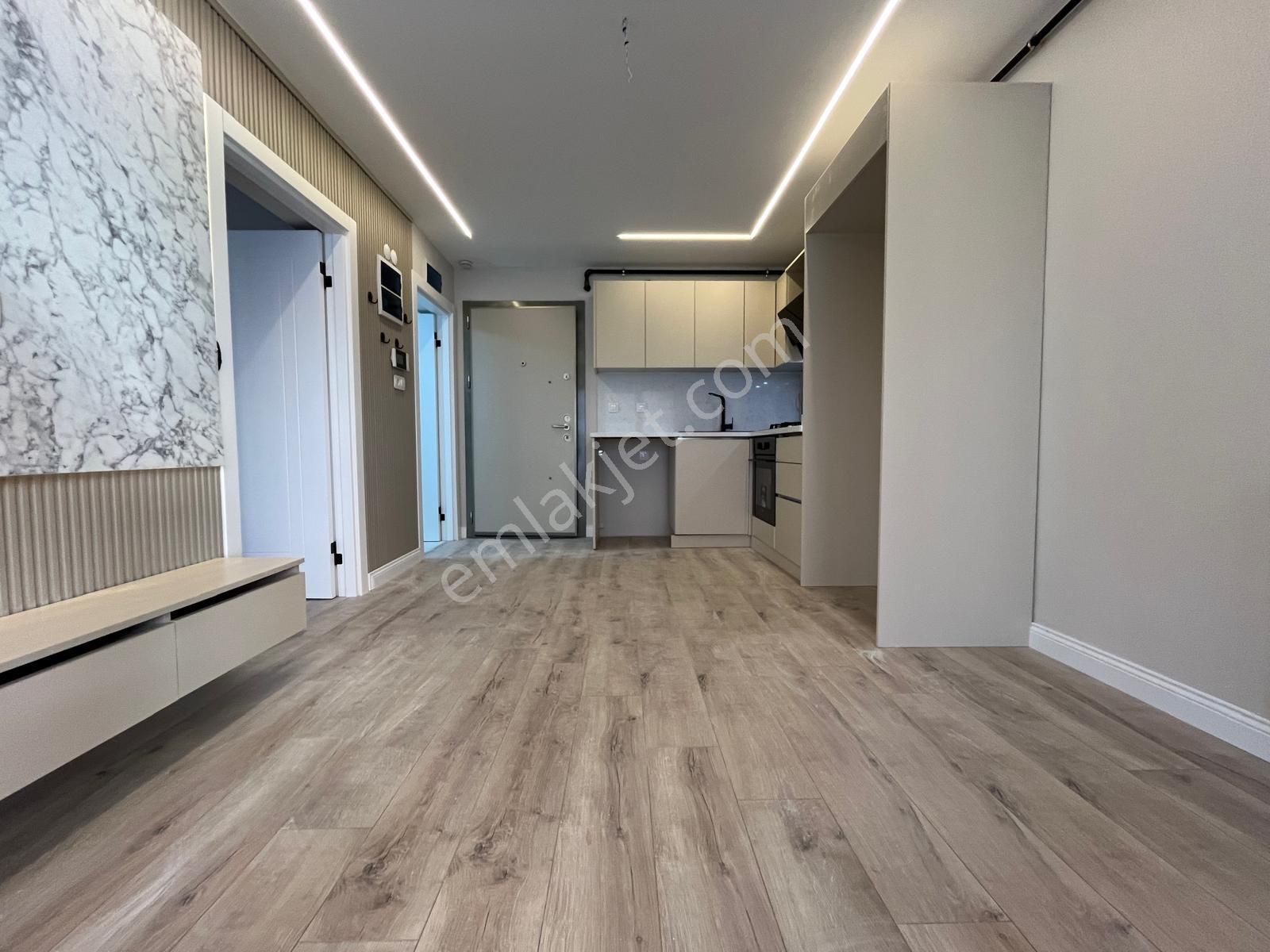 Sbell'den Bahçelievler'de Lüks Binada Teraslı 1+1 Sıfır Daire - Görsel 2