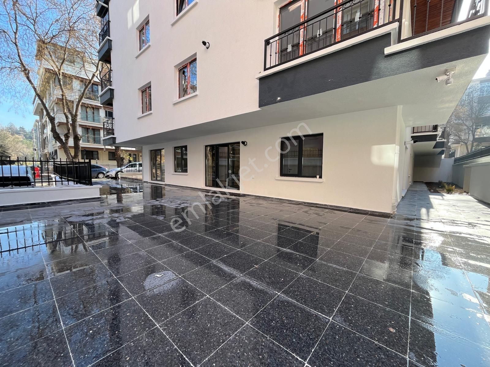 Sbell'den Bahçelievler'de Lüks Binada Teraslı 1+1 Sıfır Daire - Görsel 12