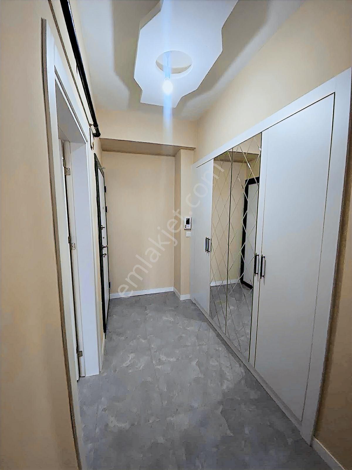 Karaaslan Mah.şelale Cad. Satılık Lüks 3+1 Daire Arakat Site İçi - Görsel 3