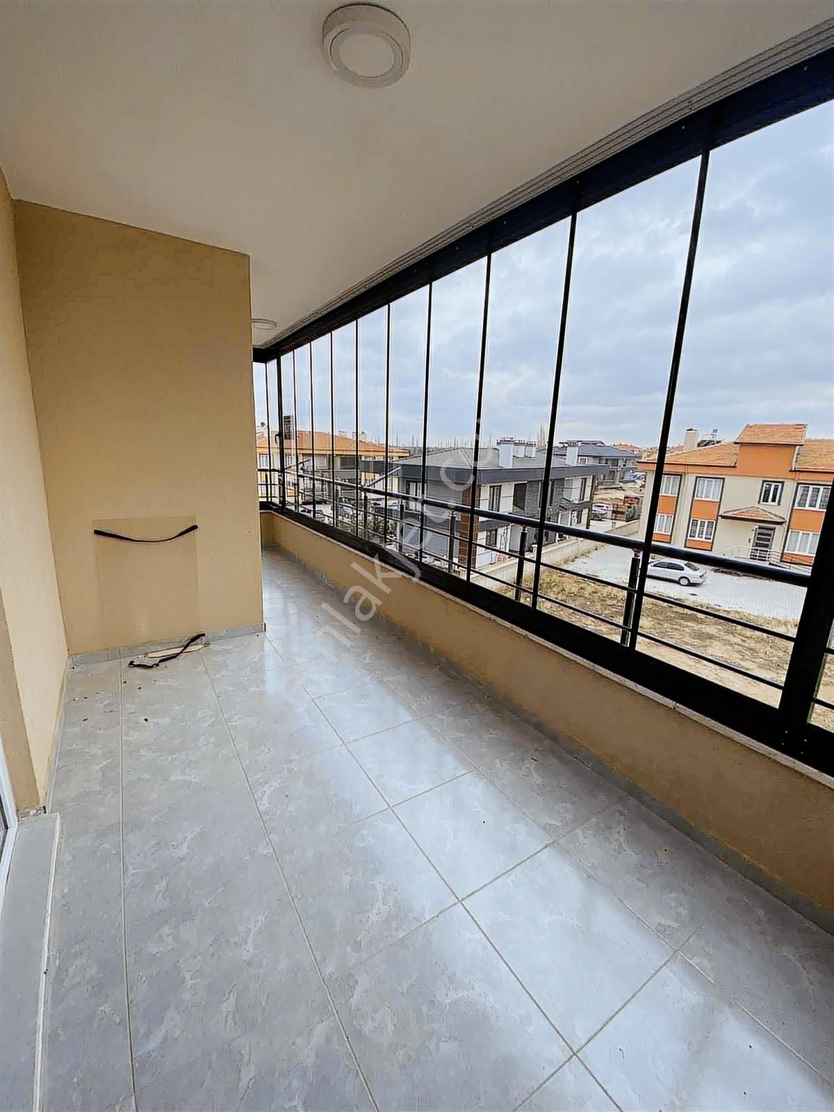 Karaaslan Mah.şelale Cad. Satılık Lüks 3+1 Daire Arakat Site İçi - Görsel 14