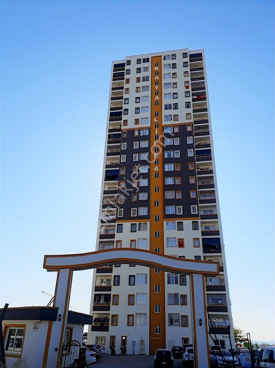 Stadyuma Yakın, Havuzlu, 3+1 Giyinme Odalı, Klimaya Gerek Yok - Görsel 27