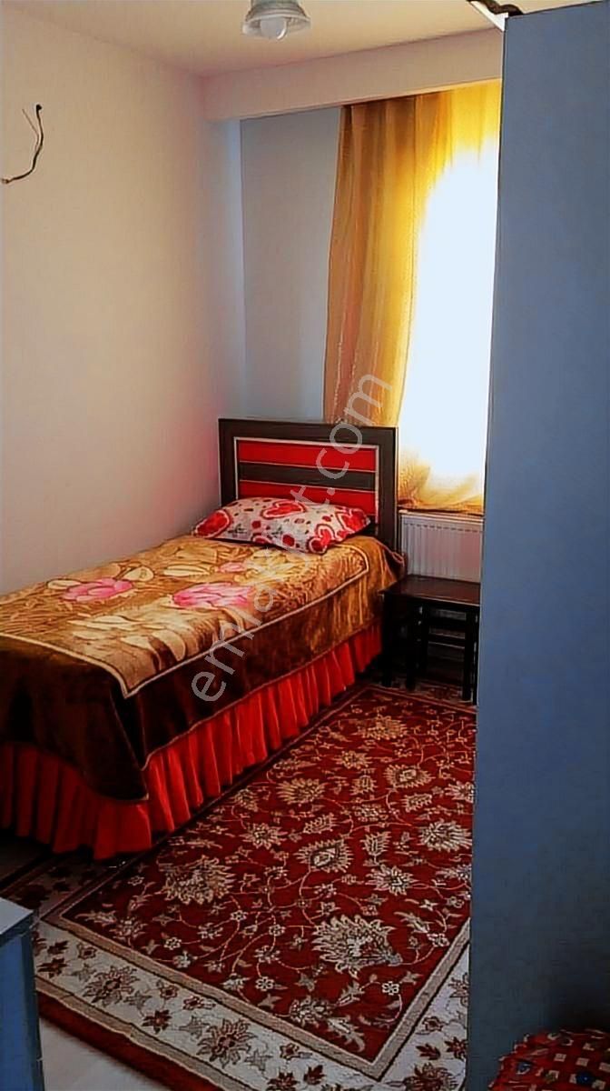 Stadyuma Yakın, Havuzlu, 3+1 Giyinme Odalı, Klimaya Gerek Yok - Görsel 4