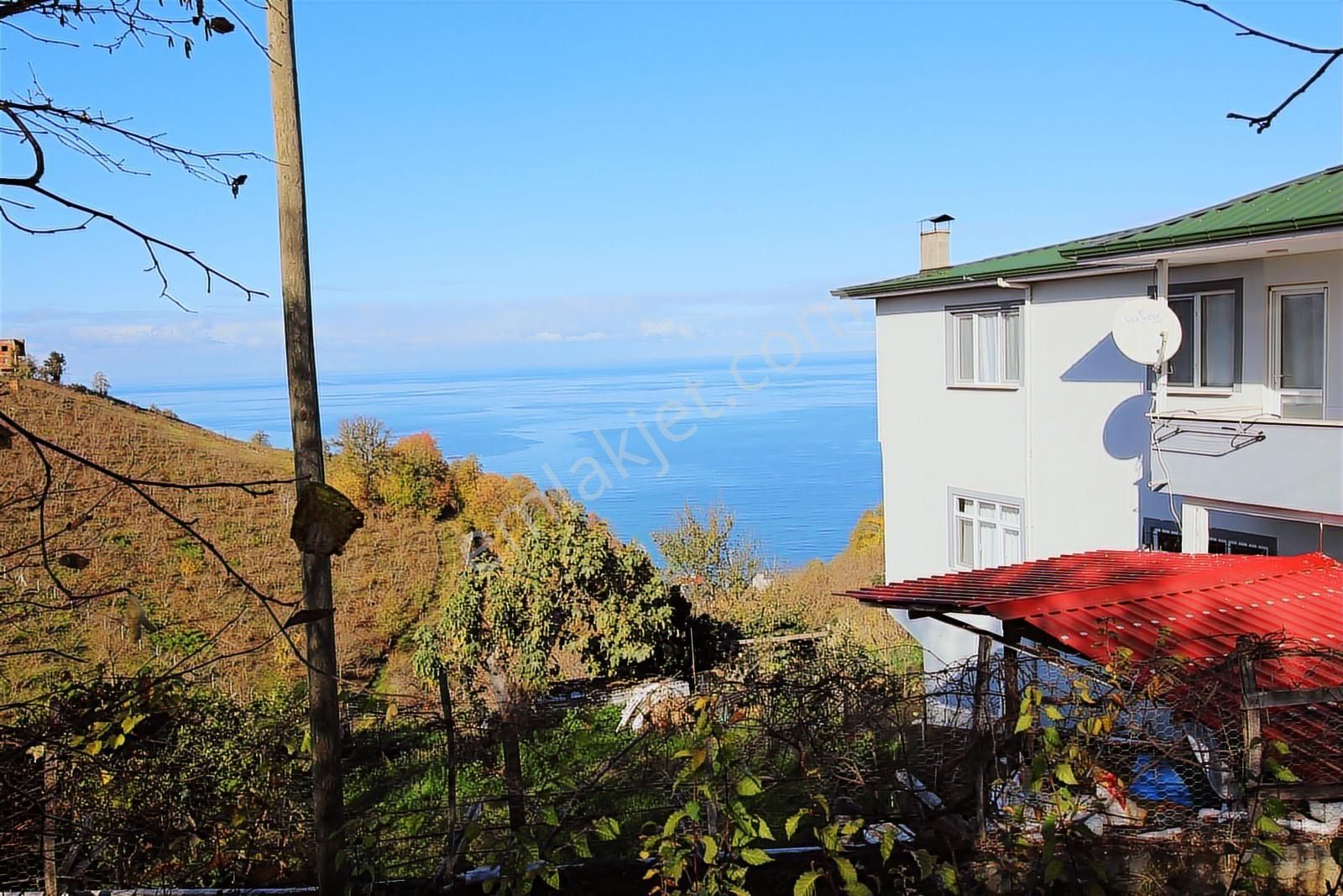 Trabzon Yomra Namıkkemal Mahallesinde Satılık Arsa