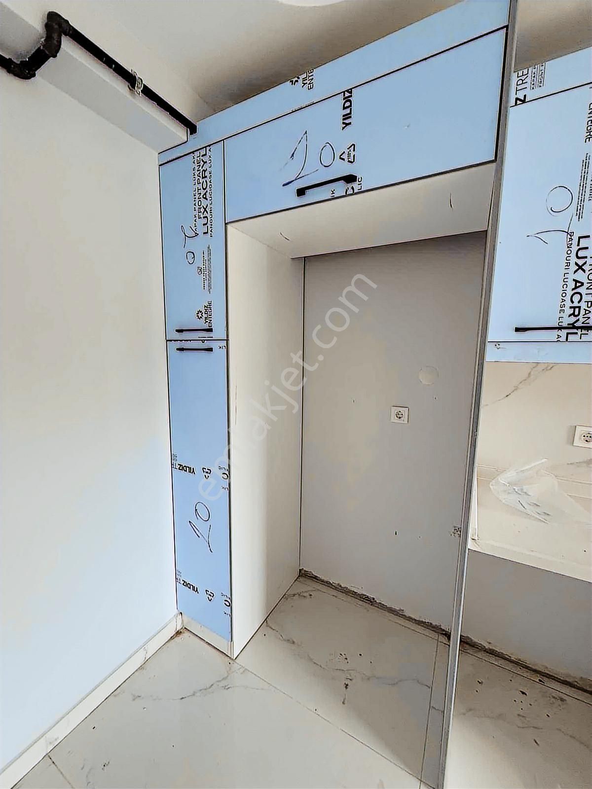 Onay 'dan Çerkezköy Kızılpınar 'da Lüks Arakat Sıfır 3+1 Daire - Görsel 18