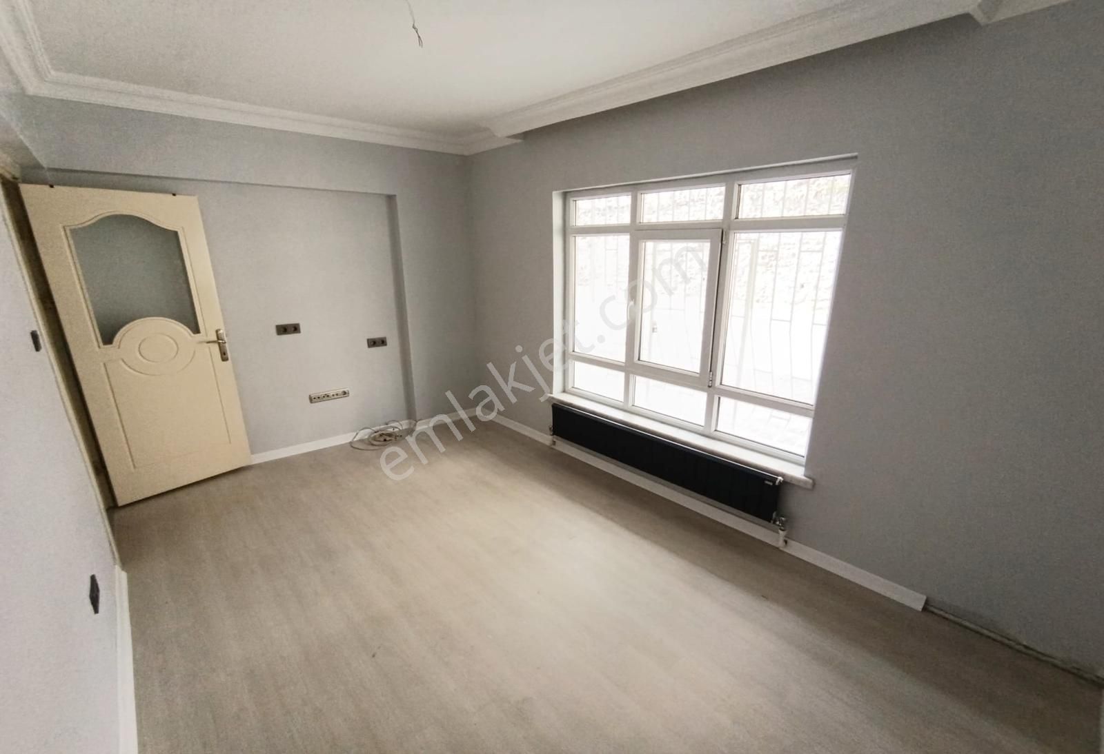 Ufuk Özdemir'den Fatih Caddesine Yakın 3+1 Giriş Kat Bağımsız - Görsel 19