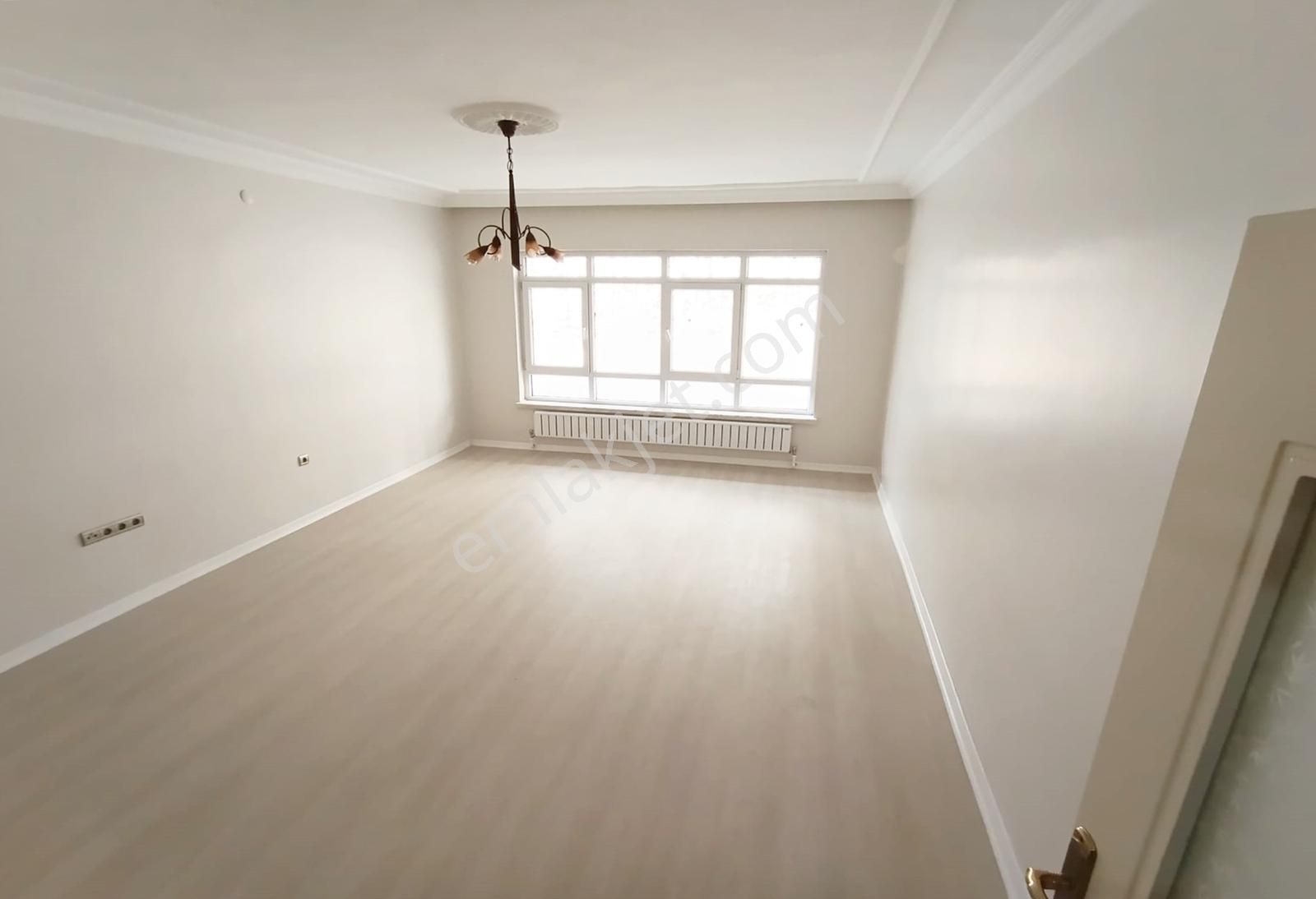 Ufuk Özdemir'den Fatih Caddesine Yakın 3+1 Giriş Kat Bağımsız - Görsel 13