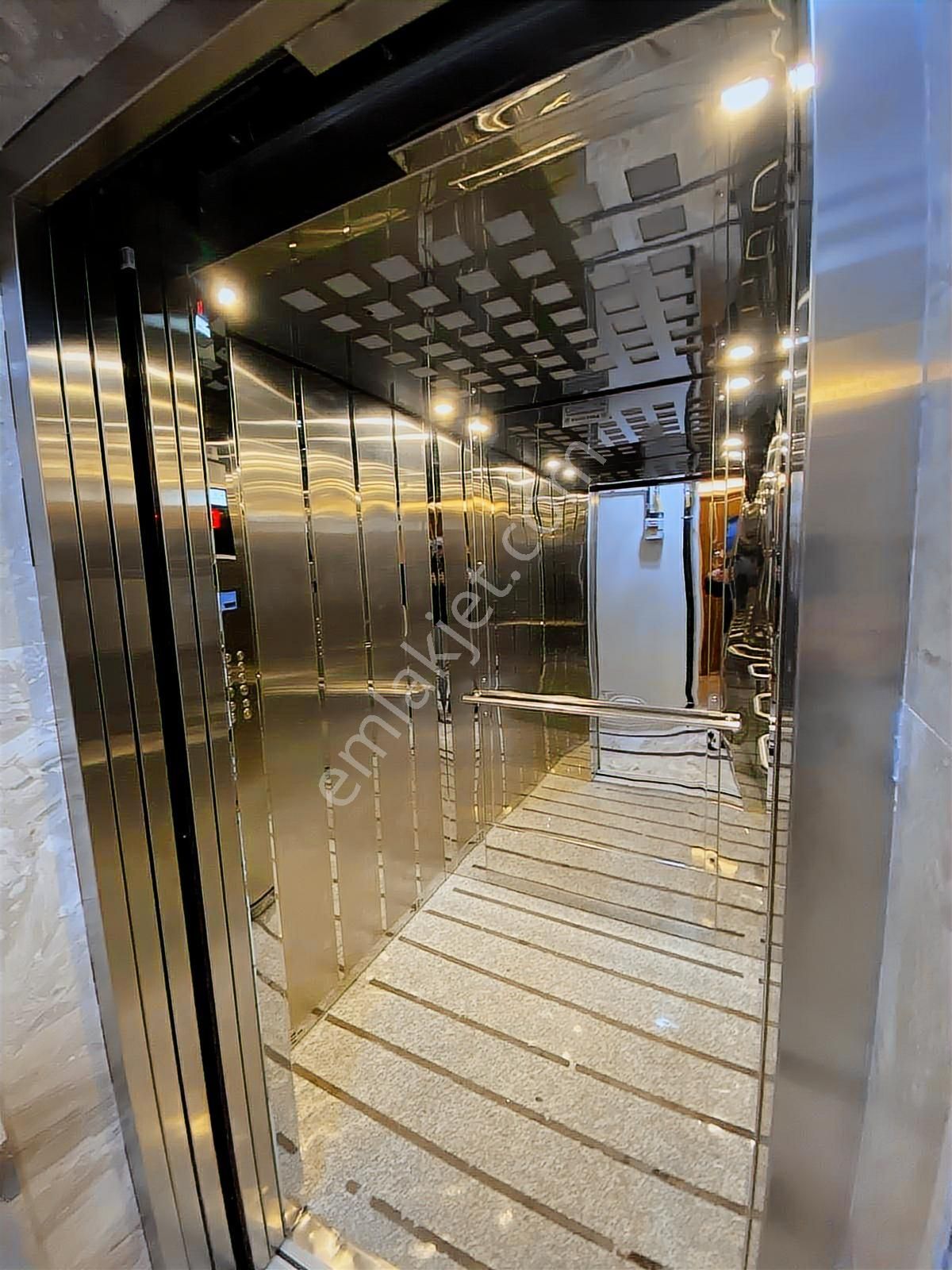 Süreyya Plajında Site İçerisinde 3+1 Net 102 M² Arakat Daire - Görsel 27