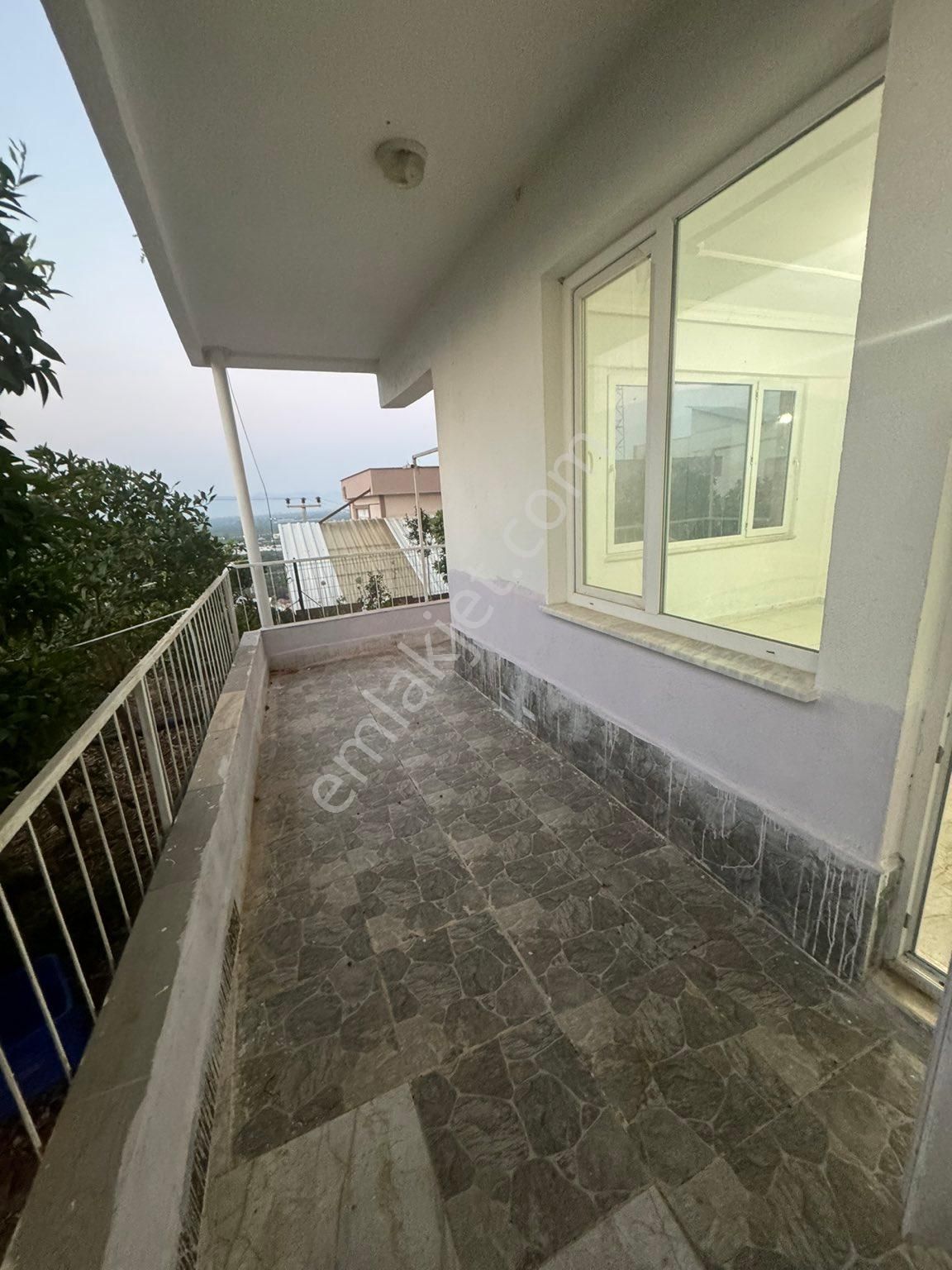 Finike Yeşilyurt Mah. İsmail Erol Plastik Fabrika Karşısı 3+1 Kiralık Daire - Görsel 8