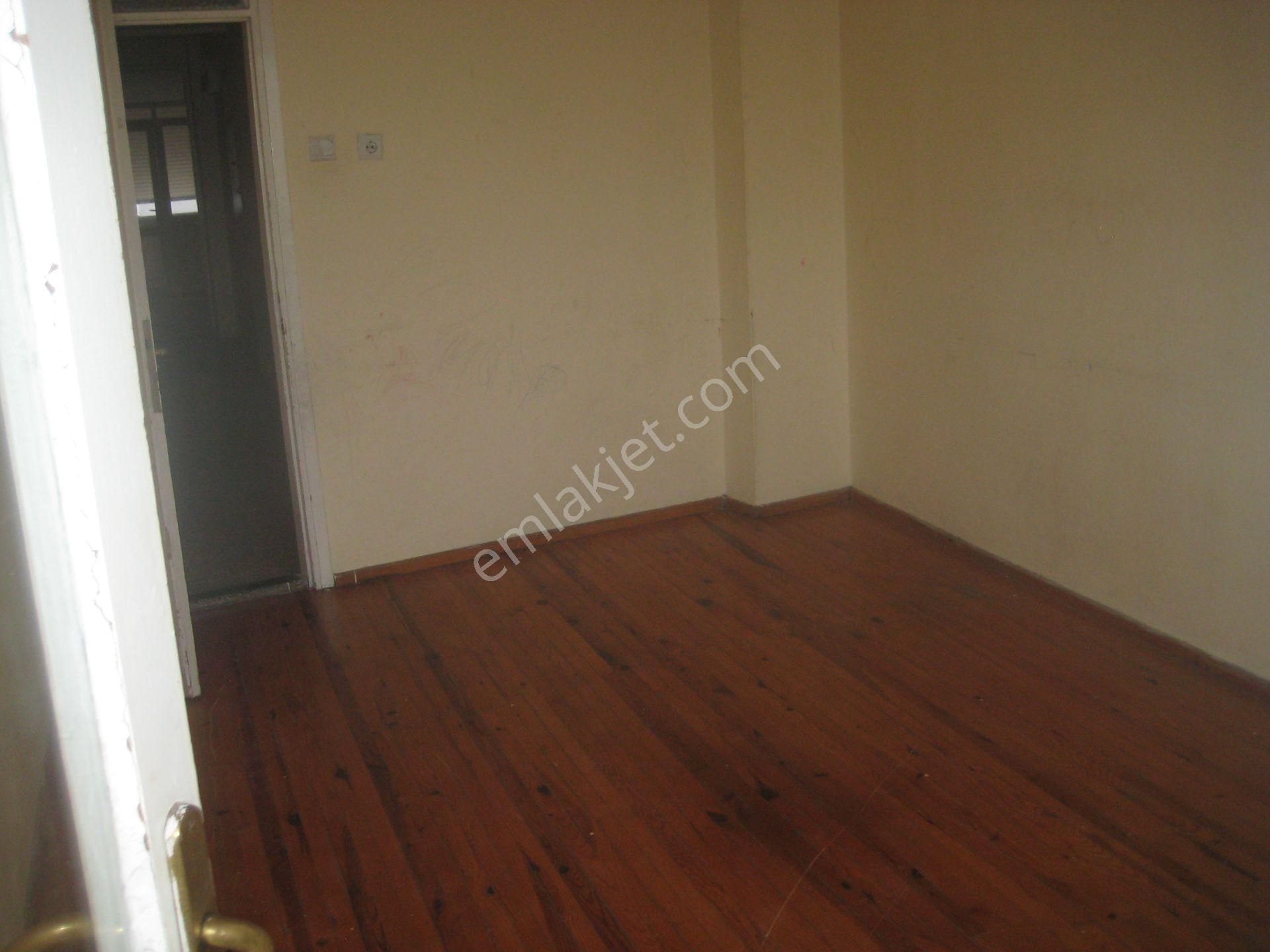 Menemen Kasımpaşada Park Yanında Merkezde Kiralık 3+1 Daire - Görsel 4