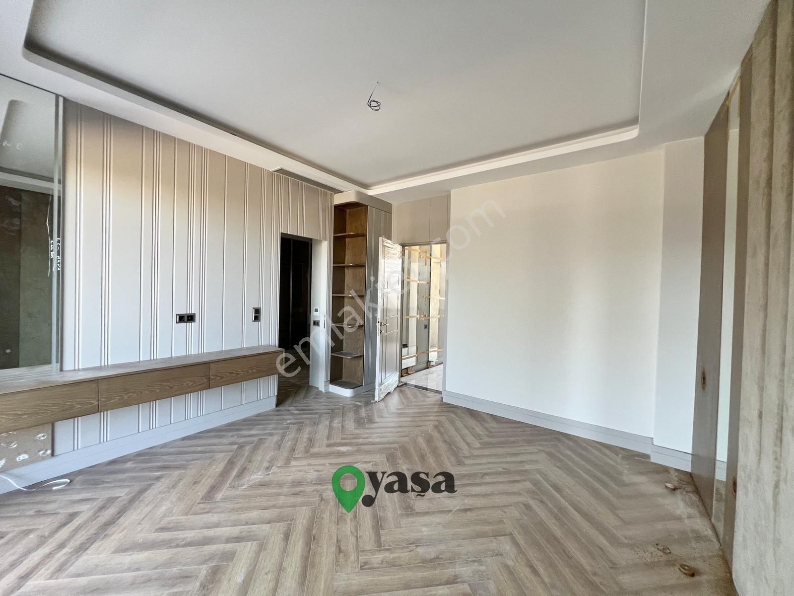 Yaşa Gyd - Özel Site İçerisinde 4+1 Satılık Tripleks Lüks Villa - Görsel 2
