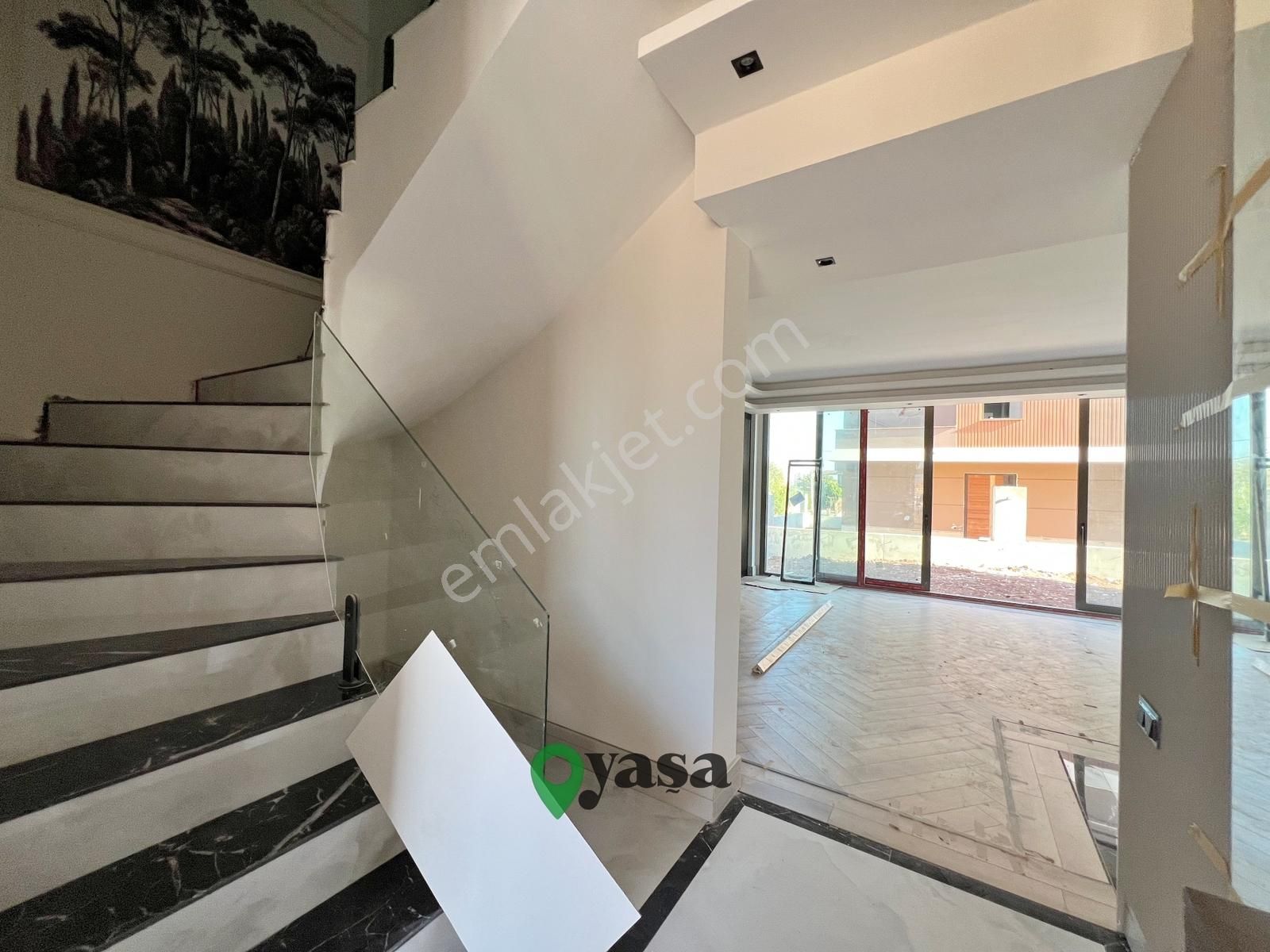 Yaşa Gyd - Özel Site İçerisinde 4+1 Satılık Tripleks Lüks Villa - Görsel 15