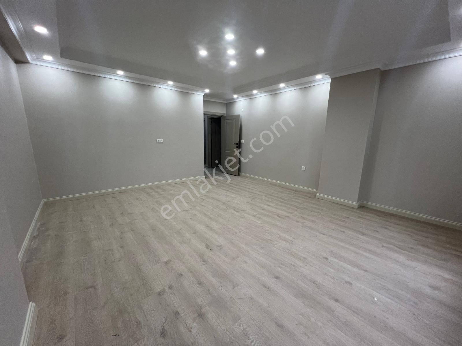 Loft'tan İnönü Mah Satılık 3+1 120 Sıfır 1.kat Lüx Daire - Görsel 6