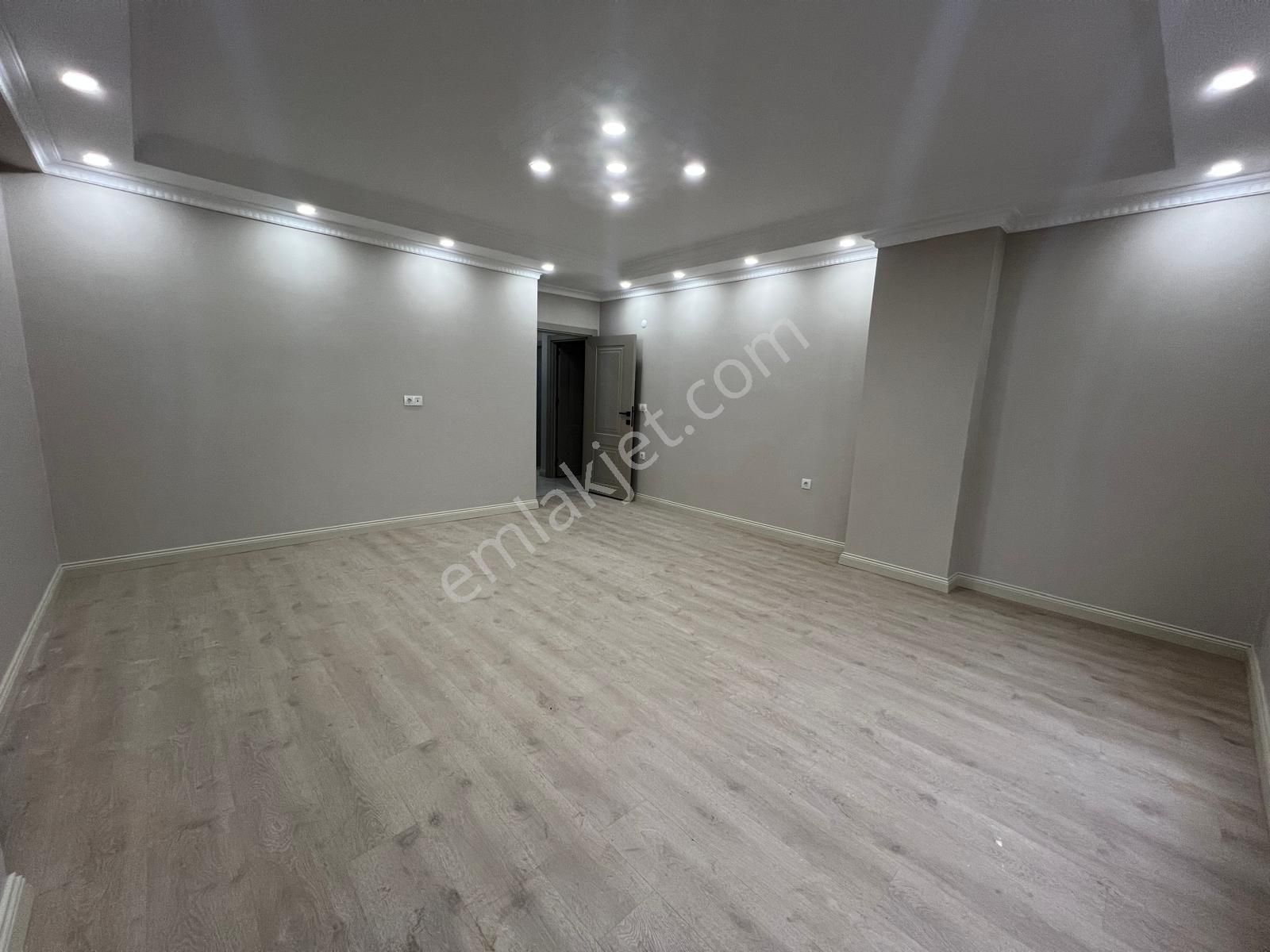Loft'tan İnönü Mah Satılık 3+1 120 Sıfır 1.kat Lüx Daire - Görsel 4