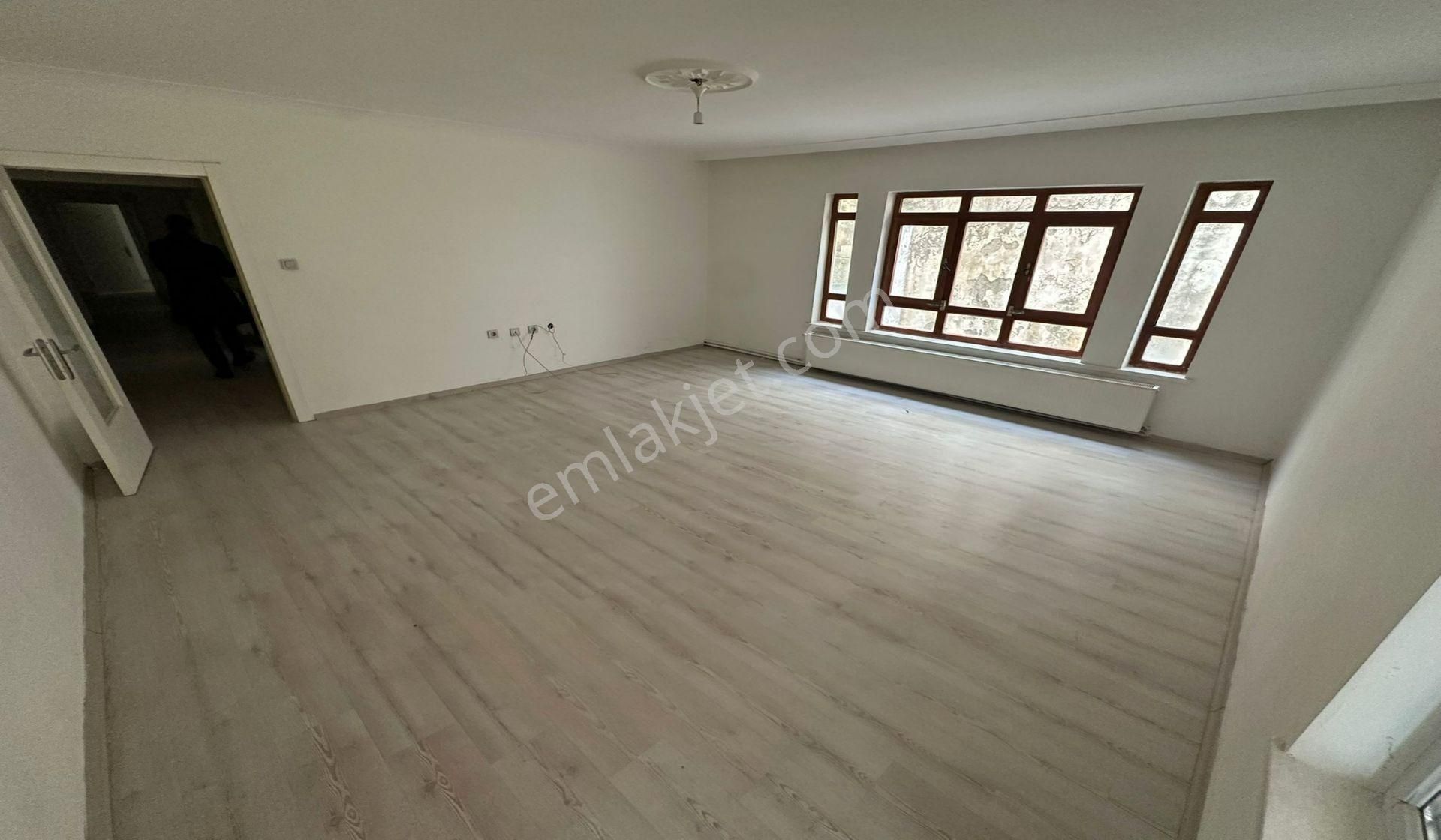 Yayla Vadi Karşısı Cadde Üzeri 3+1 Giriş Bulunmayacak Fiyata - Görsel 11