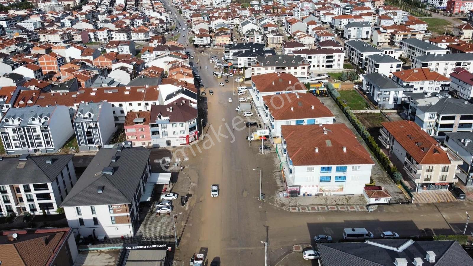 Ulucan'dan İnegöl Kozluca Yolunda Satılık Mükkemel İş Yeri - Görsel 24