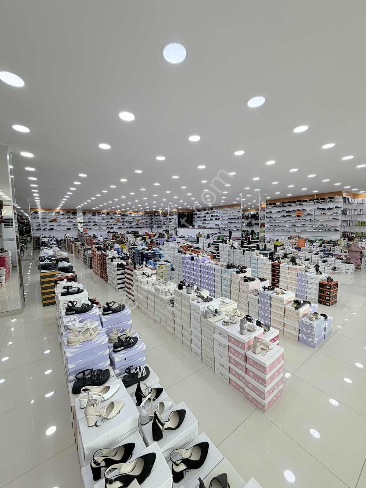 Ulucan'dan İnegöl Kozluca Yolunda Satılık Mükkemel İş Yeri - Görsel 20