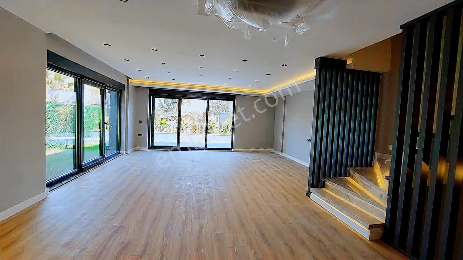 Poınt Invest'ten Ultra Lüx Sıfır Bağımsız Villa {ru/eng} - Görsel 19