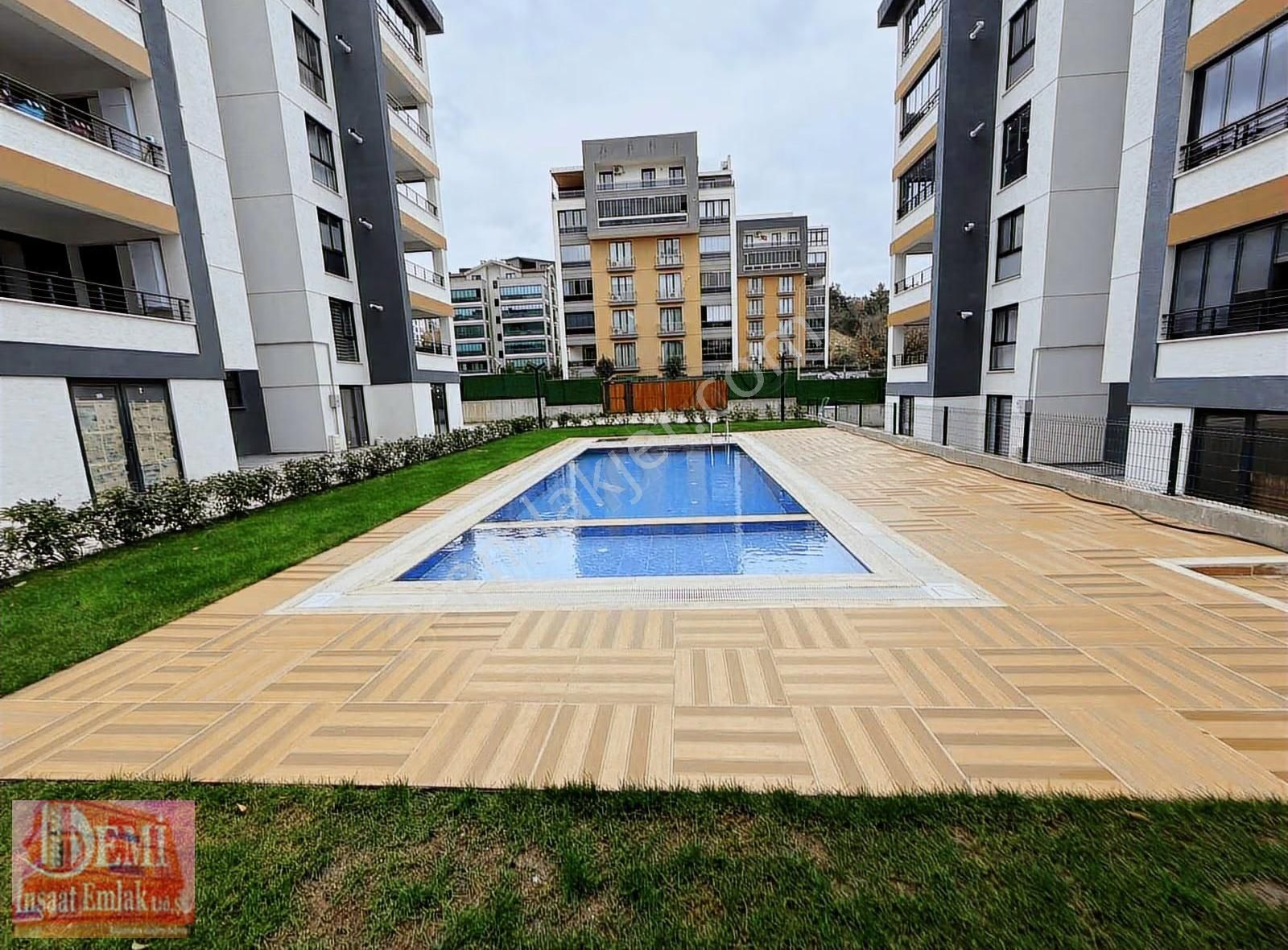 Nilüfer Kayapa Bulvarda 3+1 Havuzlu Ultra Lüxs Arakat Daire - Görsel 12