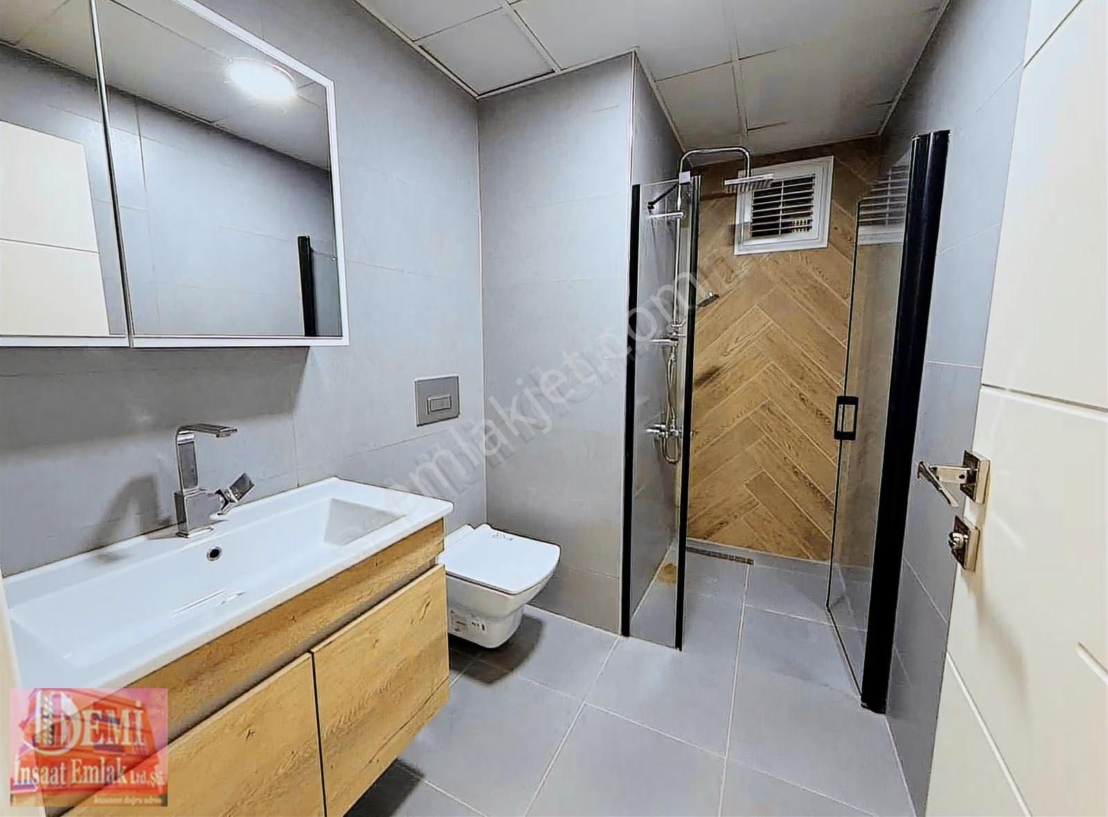 Nilüfer Kayapa Bulvarda 3+1 Havuzlu Ultra Lüxs Arakat Daire - Görsel 16