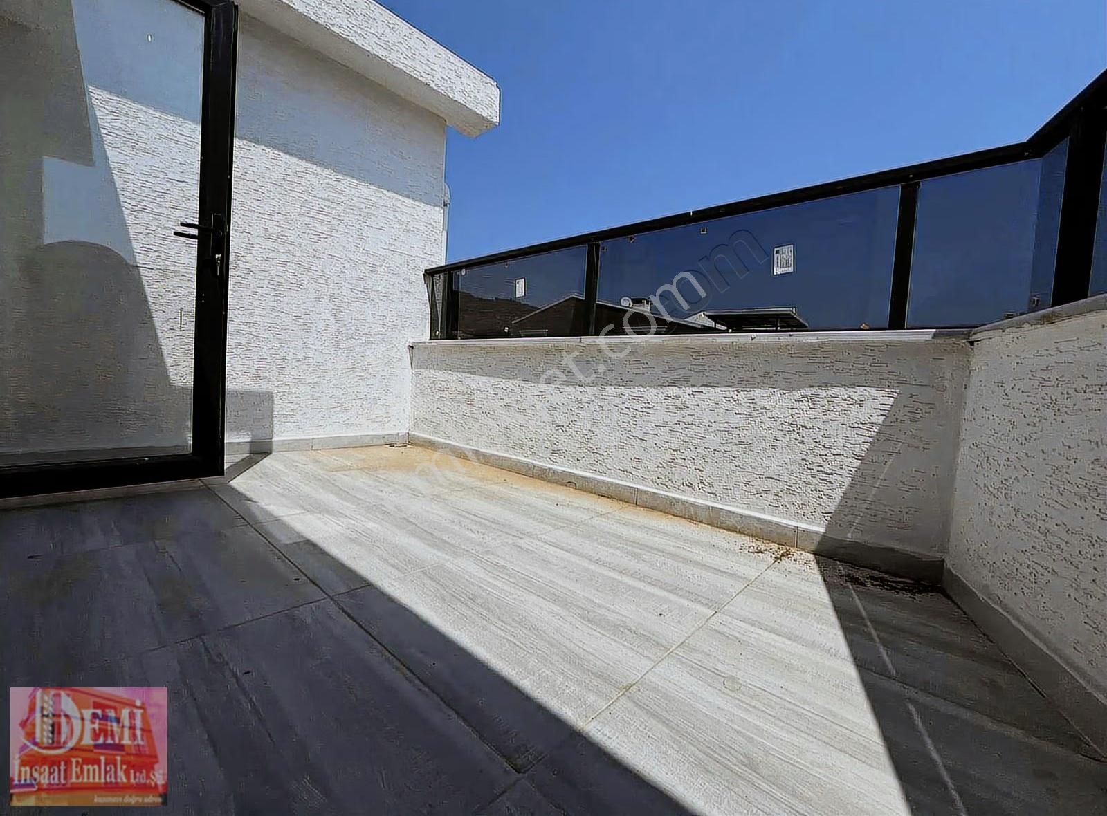 Barbaros Caddesi Üzerinde Ön Cephe Sıfır 2+1 Asansörlü Daire - Görsel 3