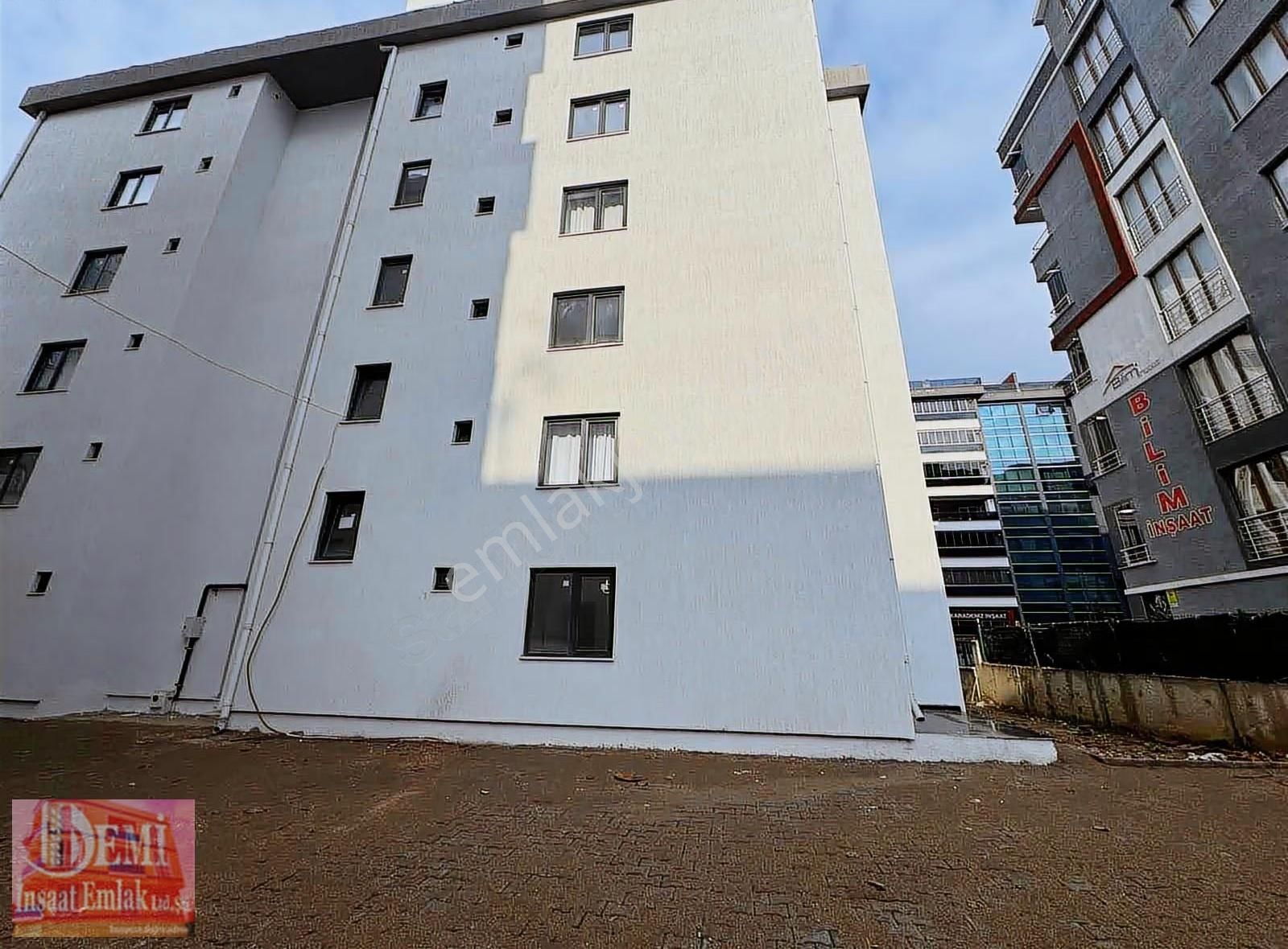 Derya Caddesinin Dibinde Sıfır 2+1 Yerden Isıtmalı Daire - Görsel 7