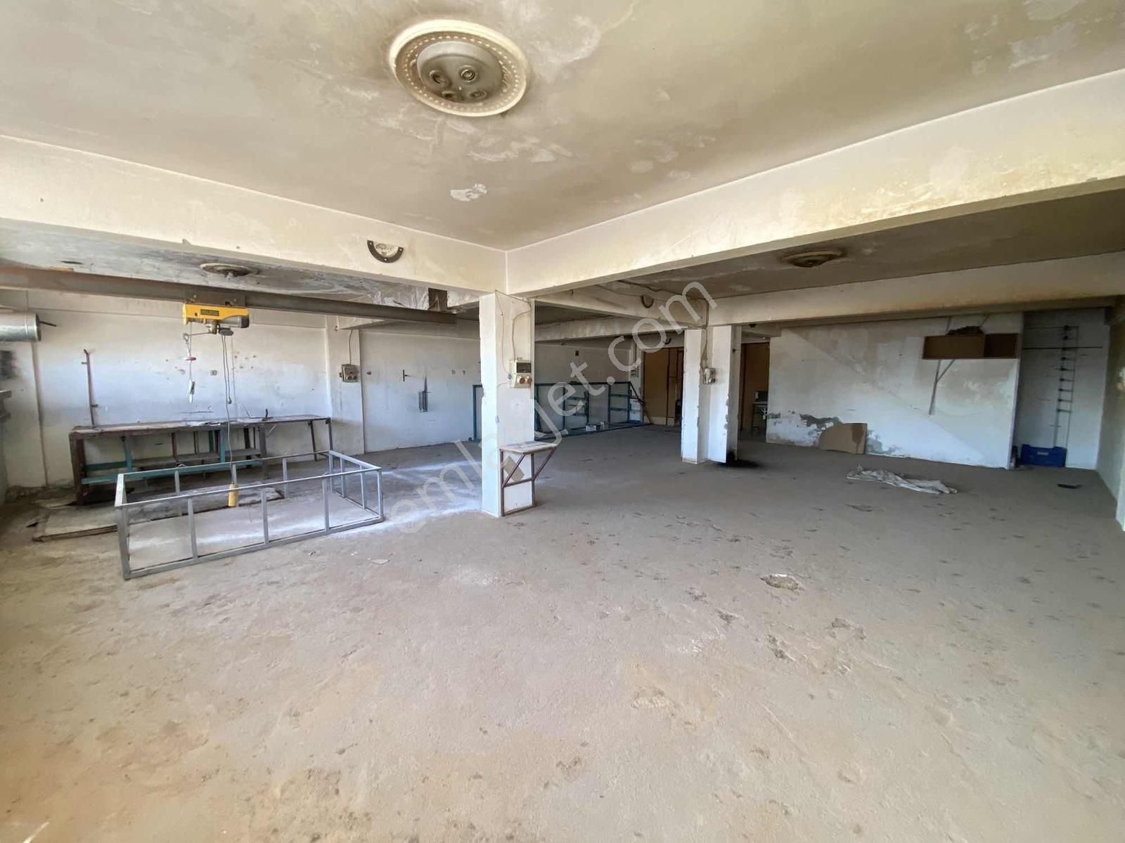 Sb Gayrimenkul'den Ata Sanayi'de Kiralık Depo - Görsel 6