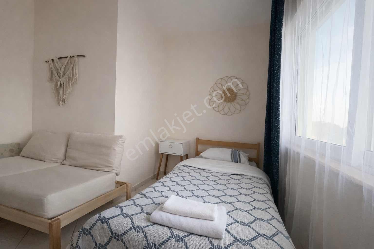 Turgutreiste Deniz Manzaralı, Full Eşyalı Dubleks Yıllık - Görsel 14