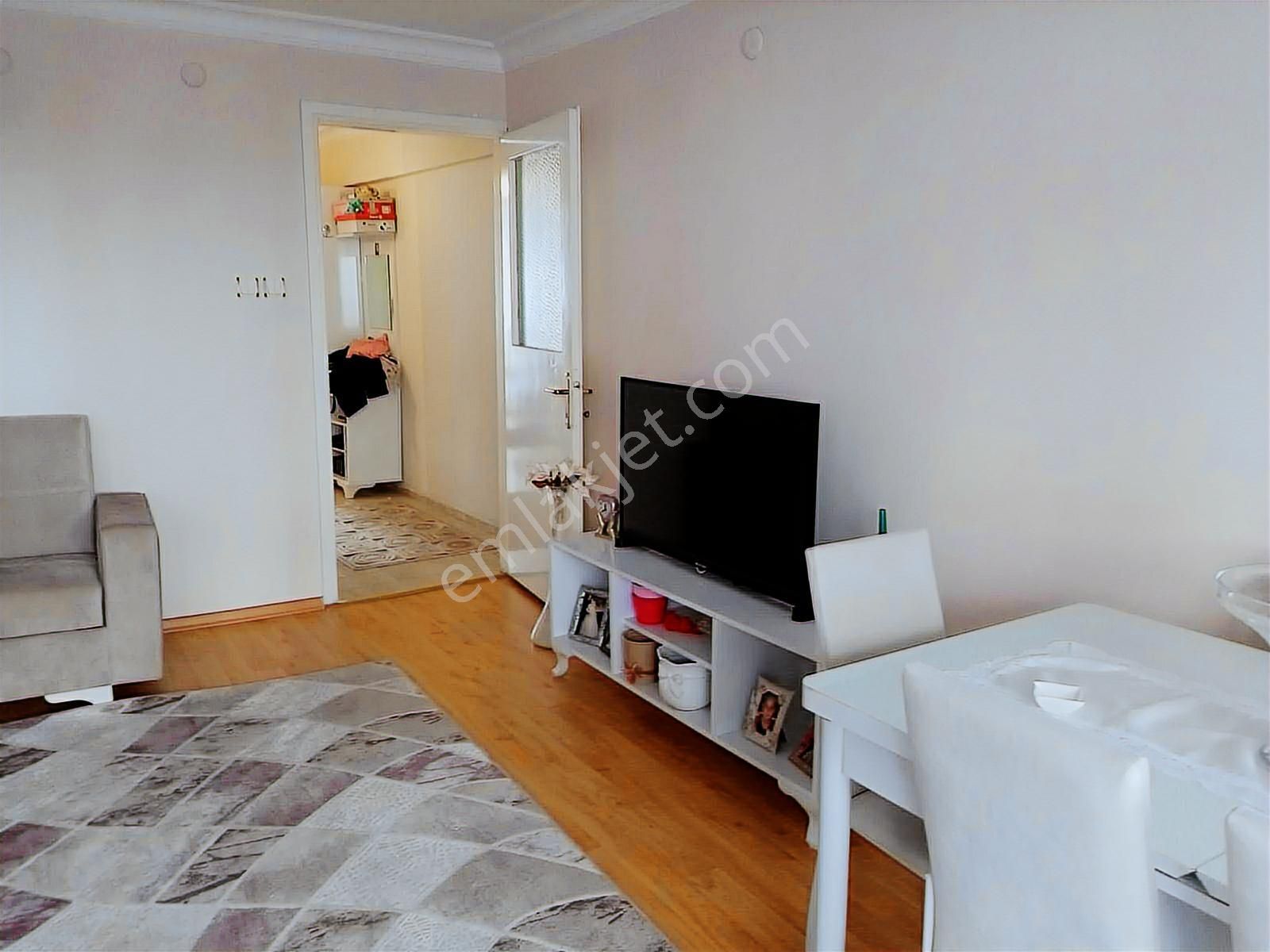 İzmir Karşıyaka Nergiz Geniş Kullanışlı Satılık 1+1_daire - Görsel 14