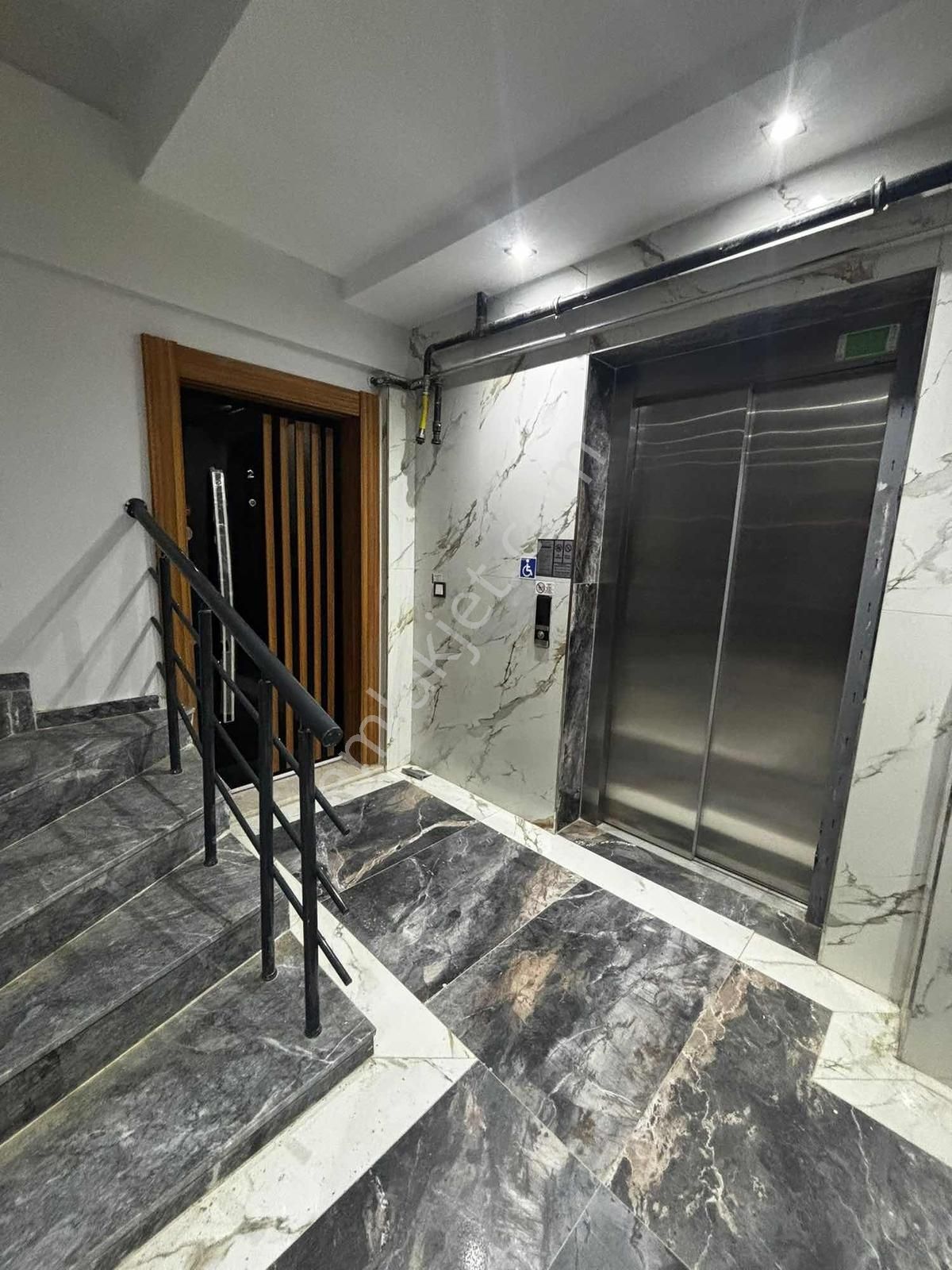 Muradiye'de Yeni Gelişmekte Olan Bölgede 1+1 Satılık Sıfır Daire - Görsel 17