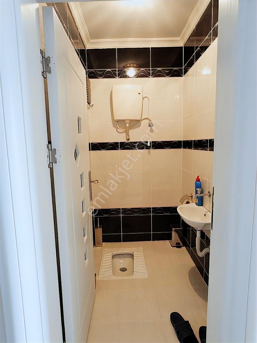 Çiftlikköy Mehmetakif 6+1 Dubleks Yeni Binada Asansörlü 350m2 - Görsel 32