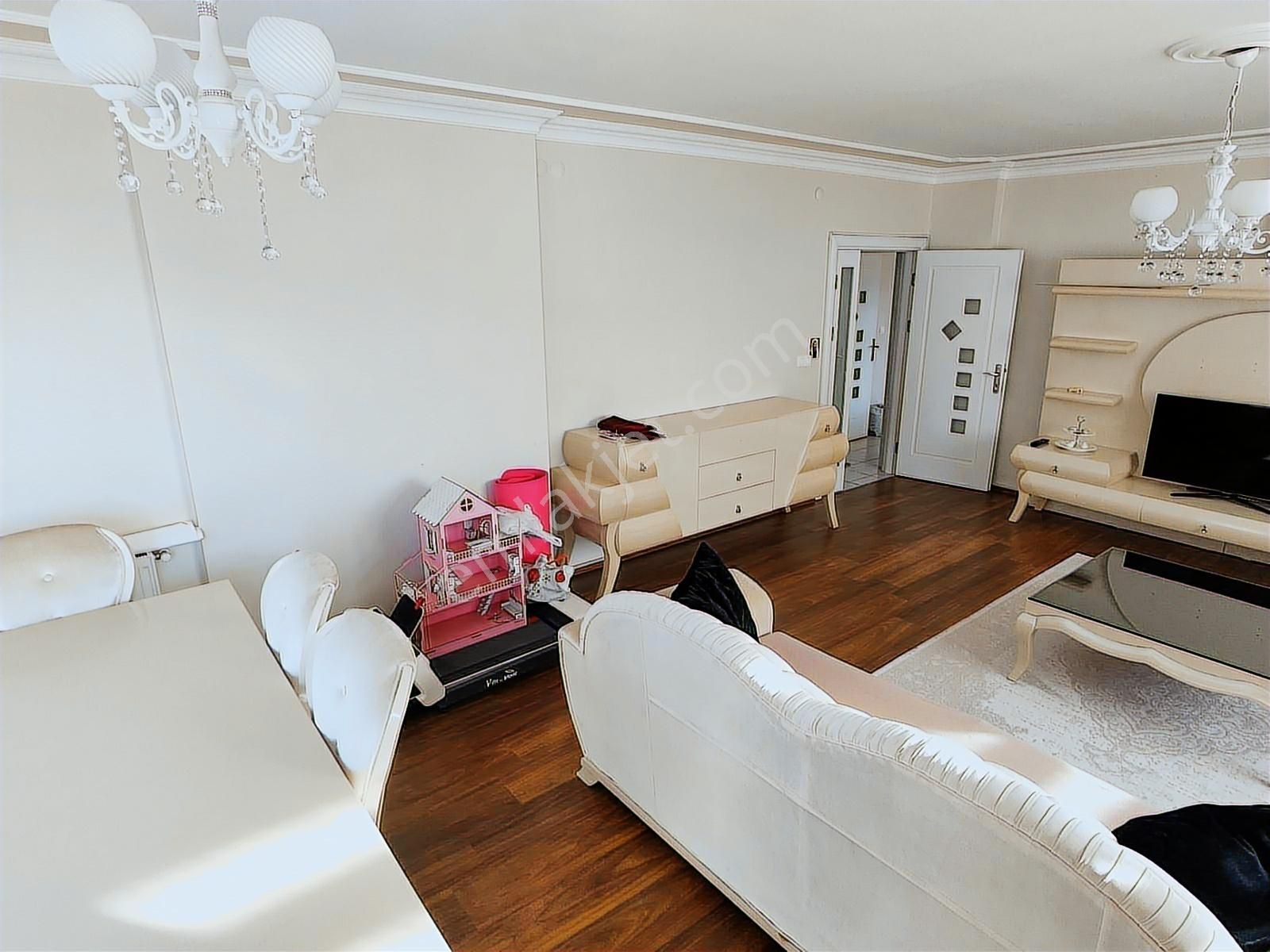 Çiftlikköy Mehmetakif 6+1 Dubleks Yeni Binada Asansörlü 350m2 - Görsel 31