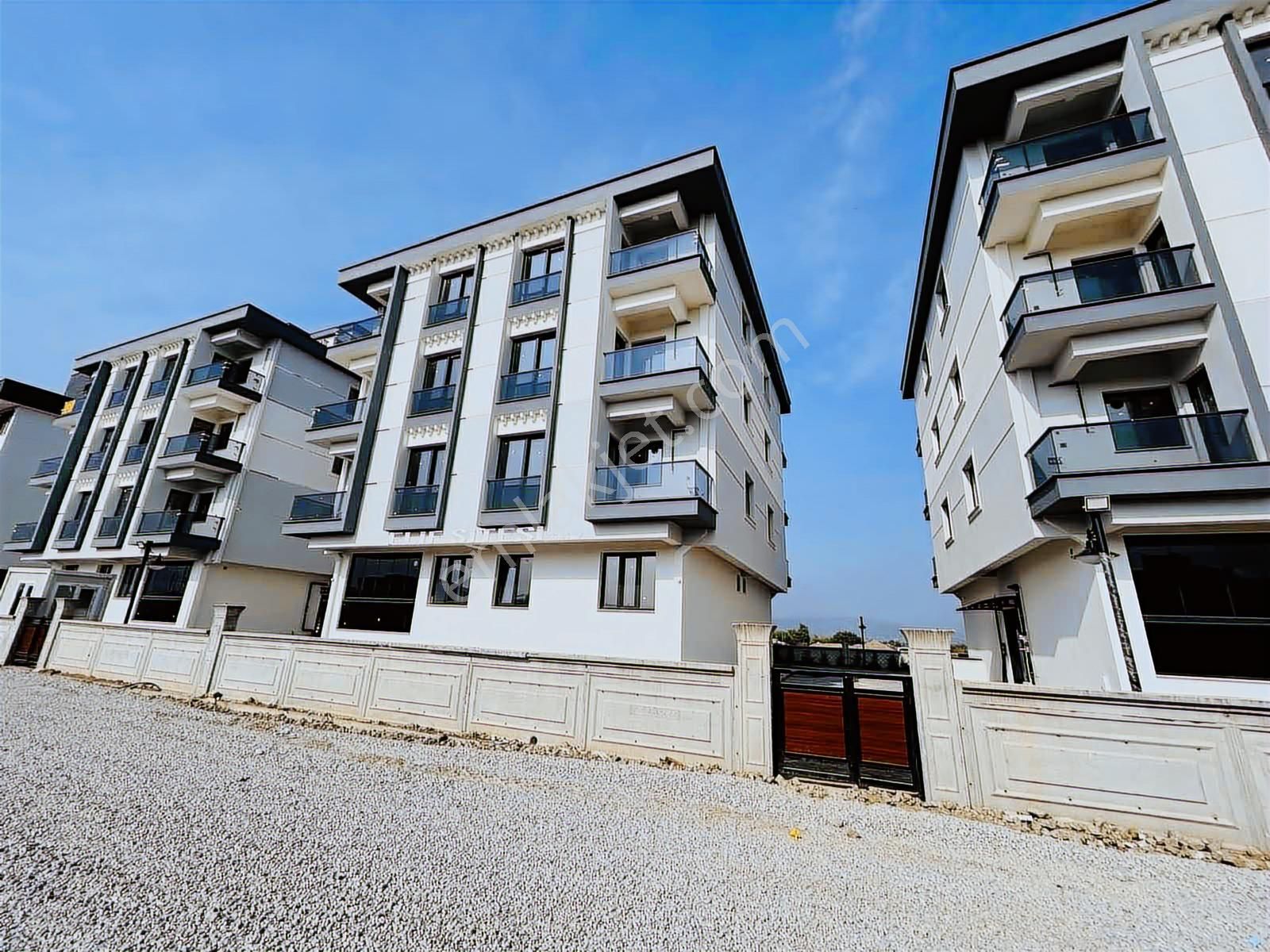 Emlak Center'dan Site İçinde Satılık 1+1 Daire - Görsel 3