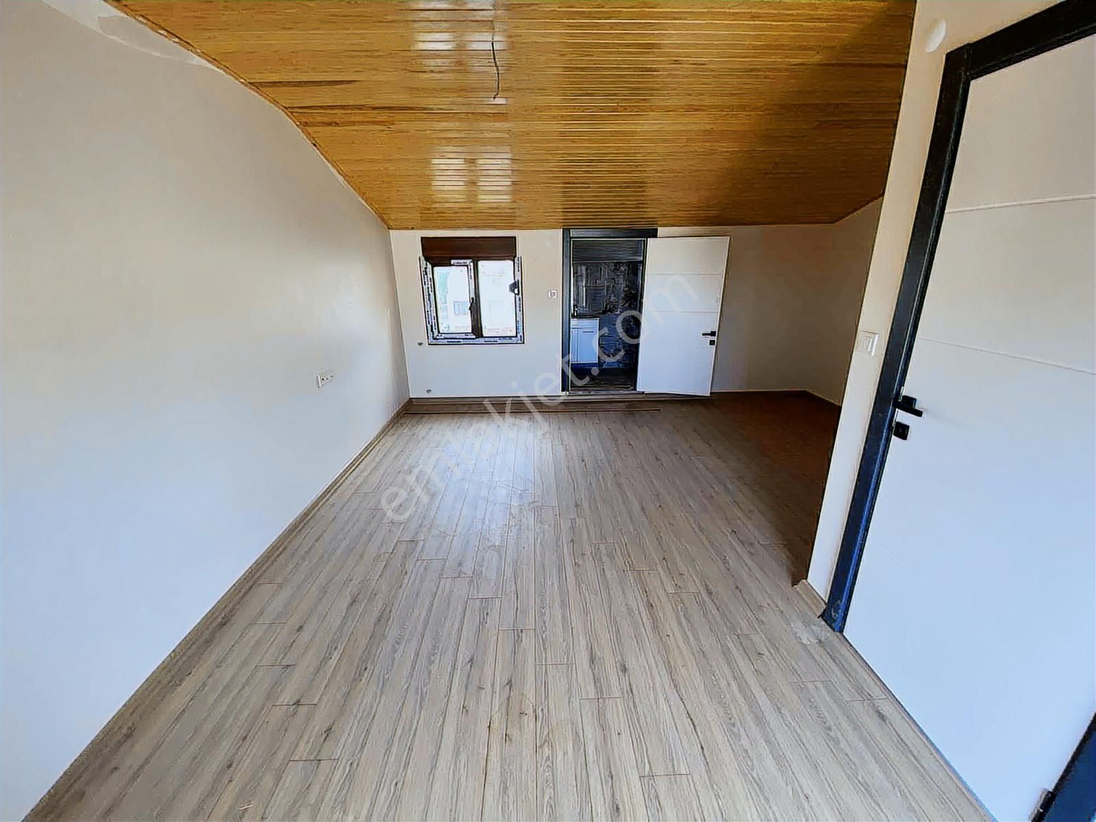 Dağlı !gayrimenkul'den Altınova Sahilde 3+1 Fırsat Villa - Görsel 19