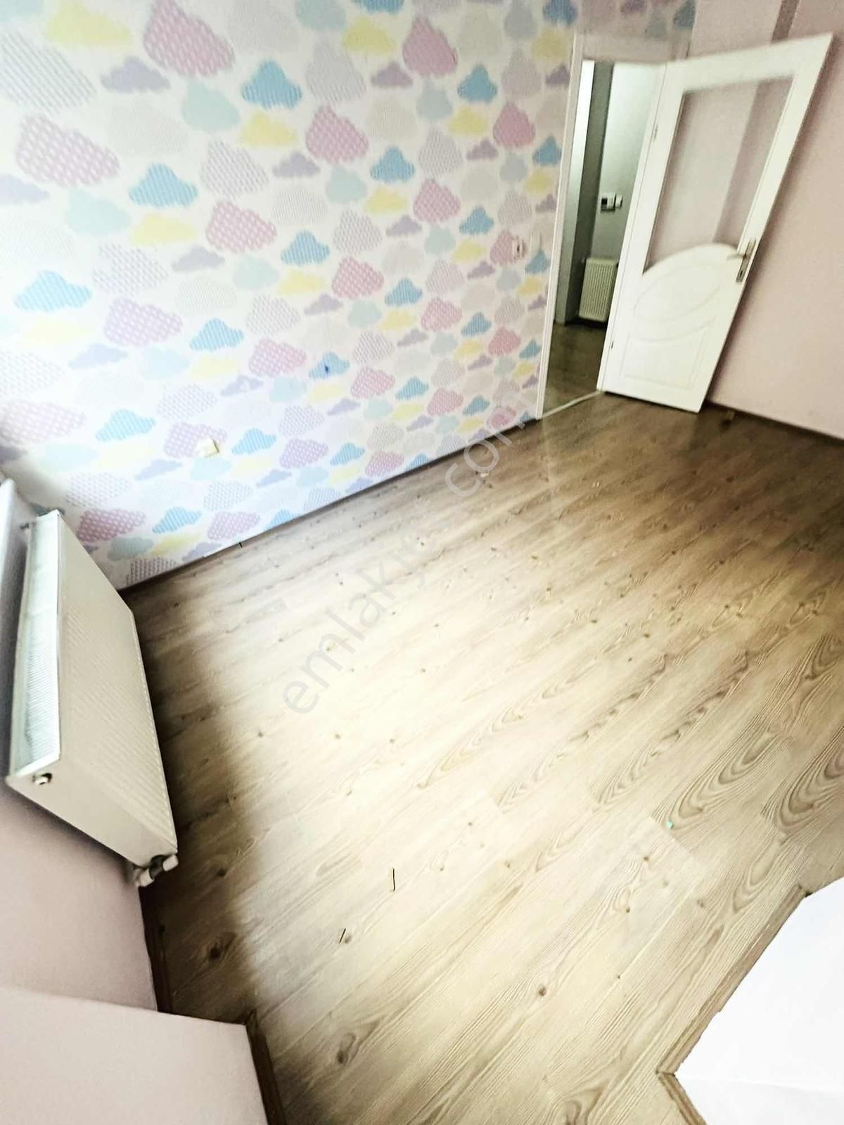 Yoldaş İnş Kiralık 2+1 95 M2 3.kat Daire - Görsel 5