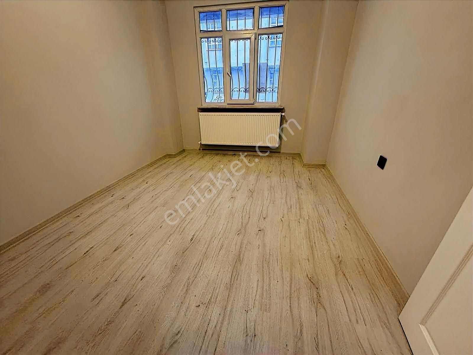 Pusula İnşaatan İ,paşa Mah Cadeye 1dakika Mesafede Yüksek Giriş - Görsel 26