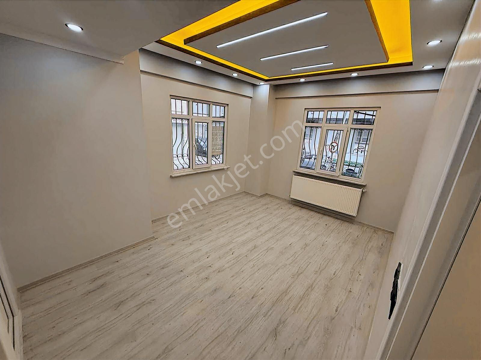 Pusula İnşaatan İ,paşa Mah Cadeye 1dakika Mesafede Yüksek Giriş - Görsel 8