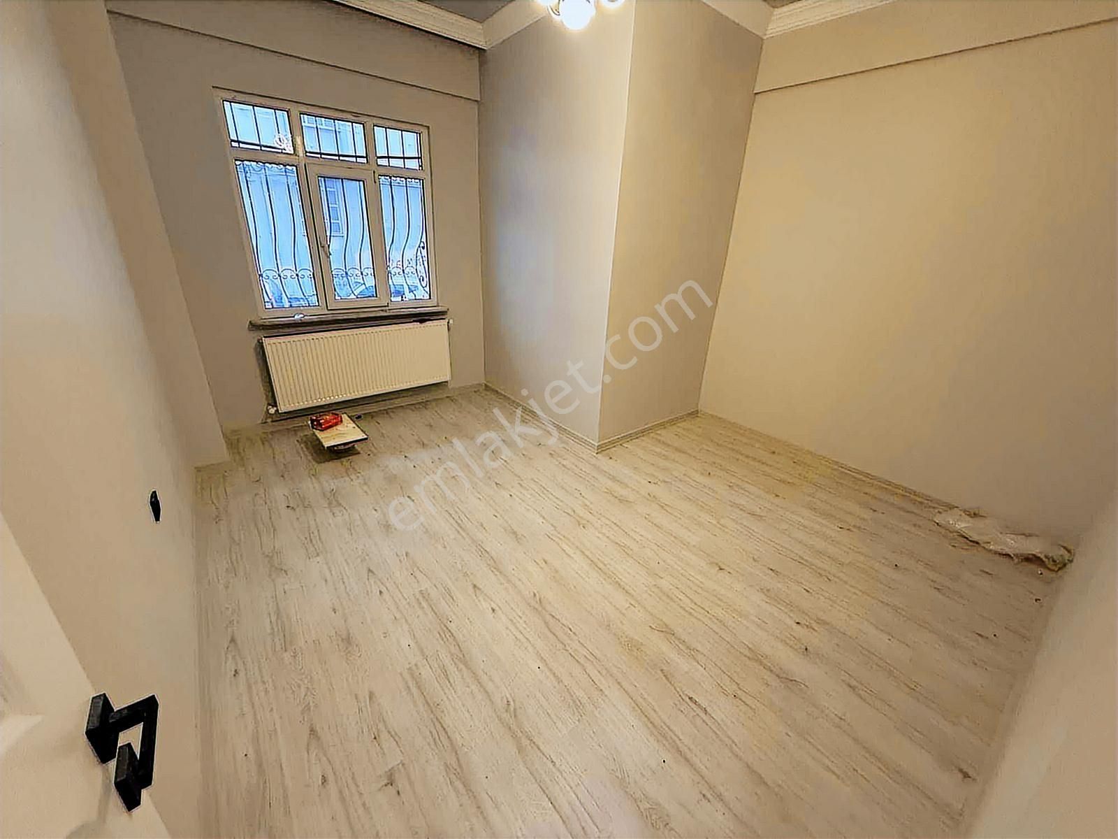 Pusula İnşaatan İ,paşa Mah Cadeye 1dakika Mesafede Yüksek Giriş - Görsel 5