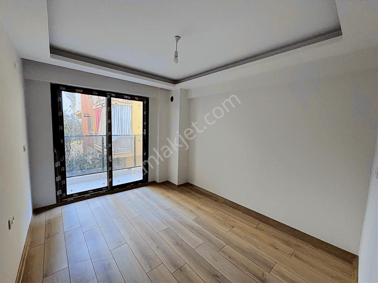 Century21 Işıltı'dan Ata Mahallesinde Fırsat Sıfır Lüx 2+1 Daire