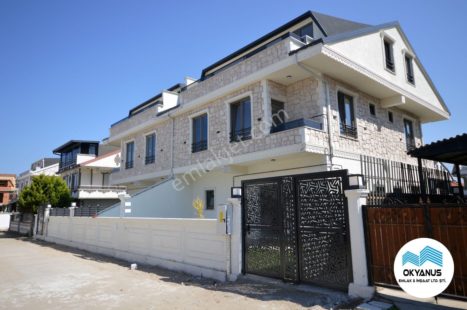 Sakarya Kocaalide Müstakil Havuzlu Bahçe Kullanımlı Villa!!! - Görsel 10