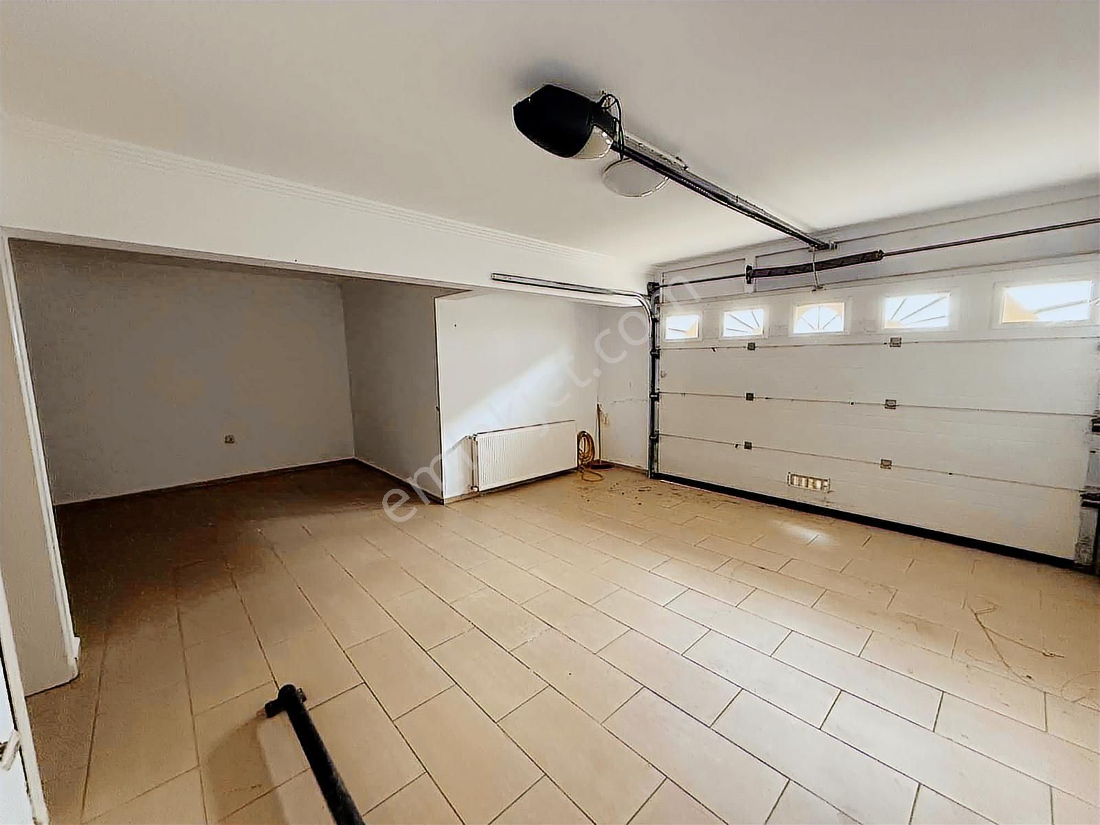 Bm Real Estate Gümüştepe Satılık Bakımlı 5+1 Müstakil Ev - Görsel 24