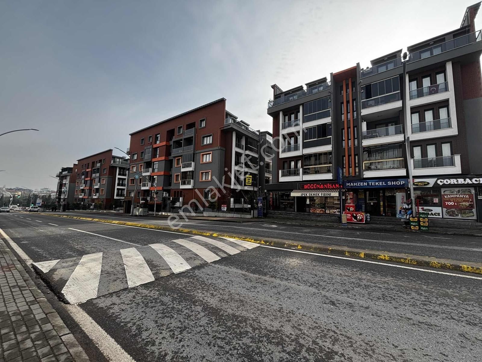 Derince Yenikent Mh Ana Cad Üzeri Konum Harikası Satılık Dükkan