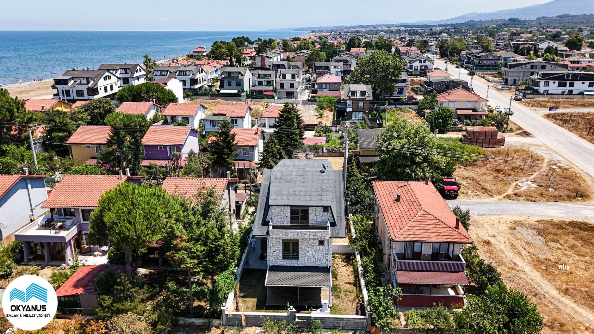 Sakarya Kocaalide Müstakil Bahçe Kullanımlı 3+1 Villa!!! - Görsel 3