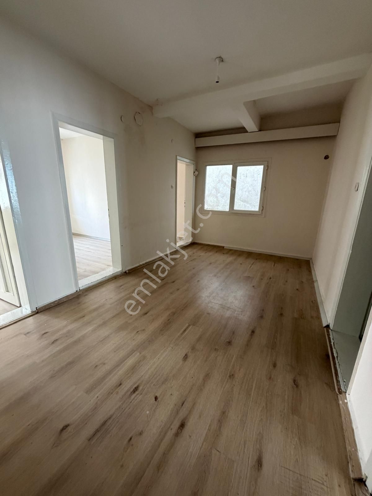 3+1 Karanlık Oda Yok Çift Cepheli Merkezi Konumda Kiralık Daire - Görsel 10