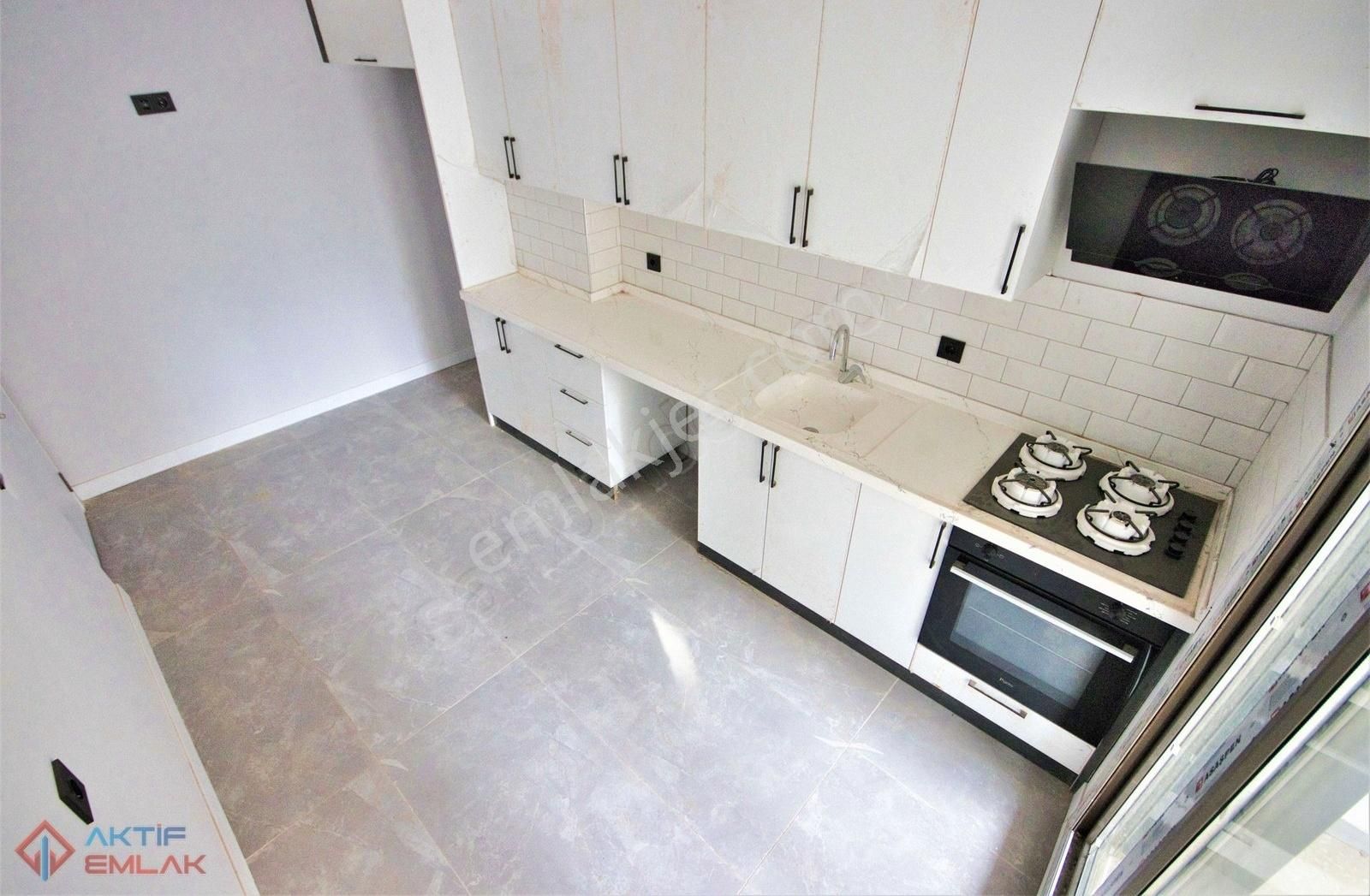 Aktiften Akçayda Sıfır Binada Modern Tasarımlı Geniş 2+1 Daire - Görsel 2
