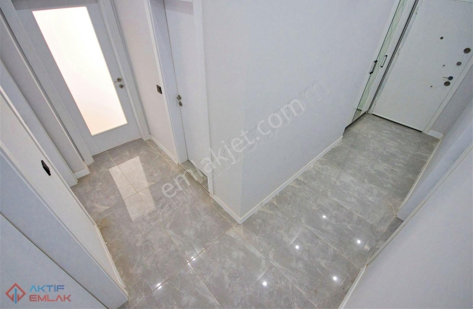 Aktiften Akçayda Sıfır Binada Modern Tasarımlı Geniş 2+1 Daire - Görsel 3