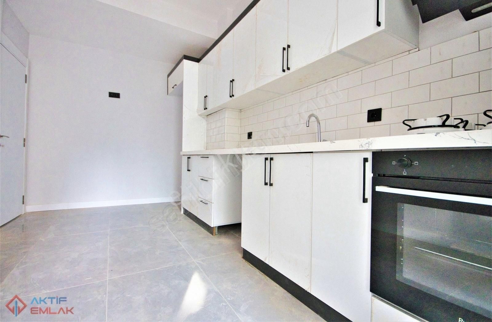 Aktiften Akçayda Sıfır Binada Modern Tasarımlı Geniş 2+1 Daire - Görsel 4