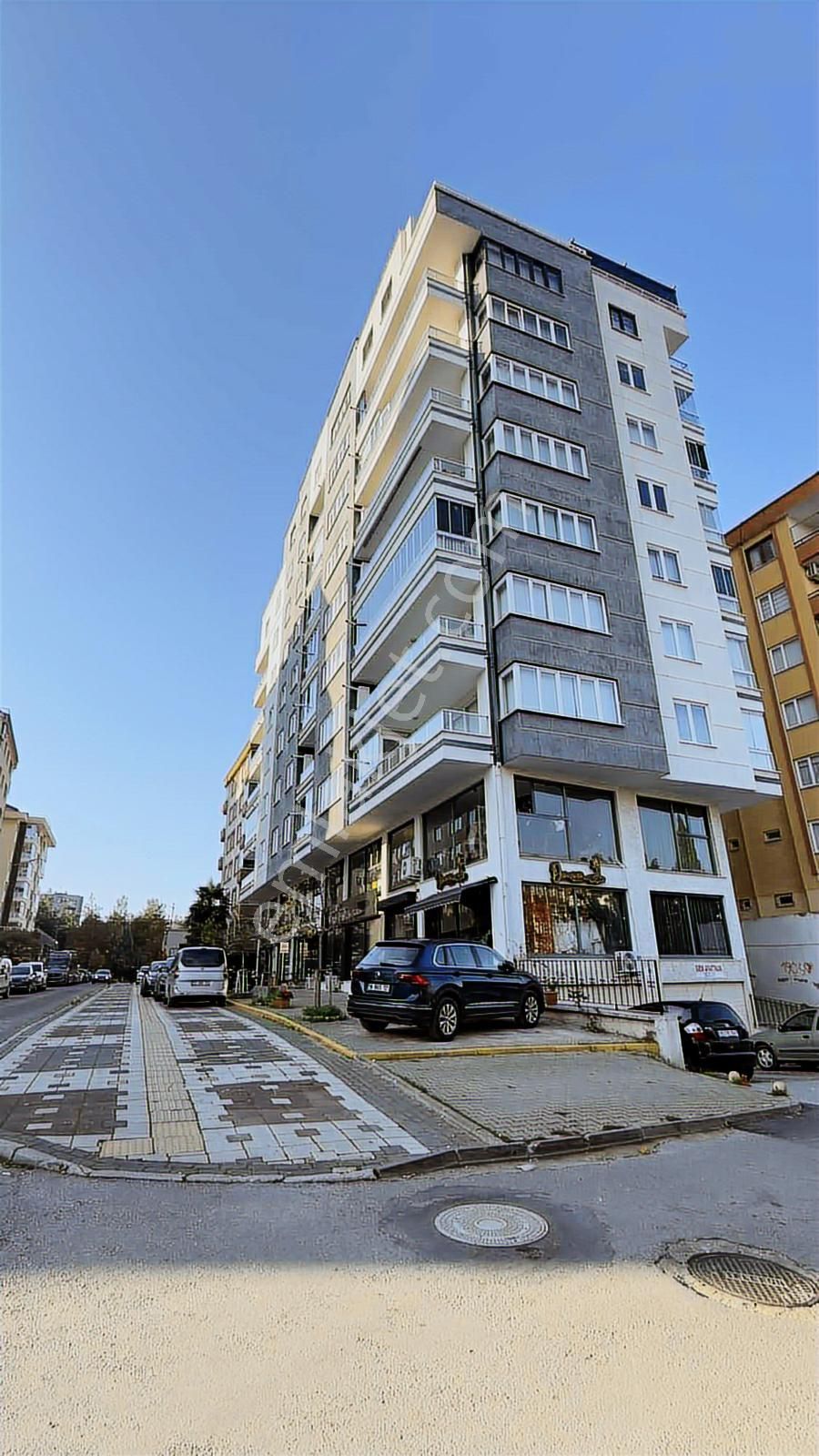 Bm Real Estate İhsaniye'de 5+2 Dubleks Satılık Lüks Daire - Görsel 13