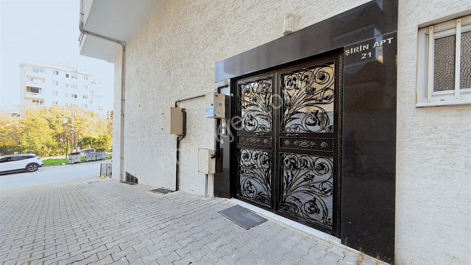 Bm Real Estate İhsaniye'de 5+2 Dubleks Satılık Lüks Daire - Görsel 14