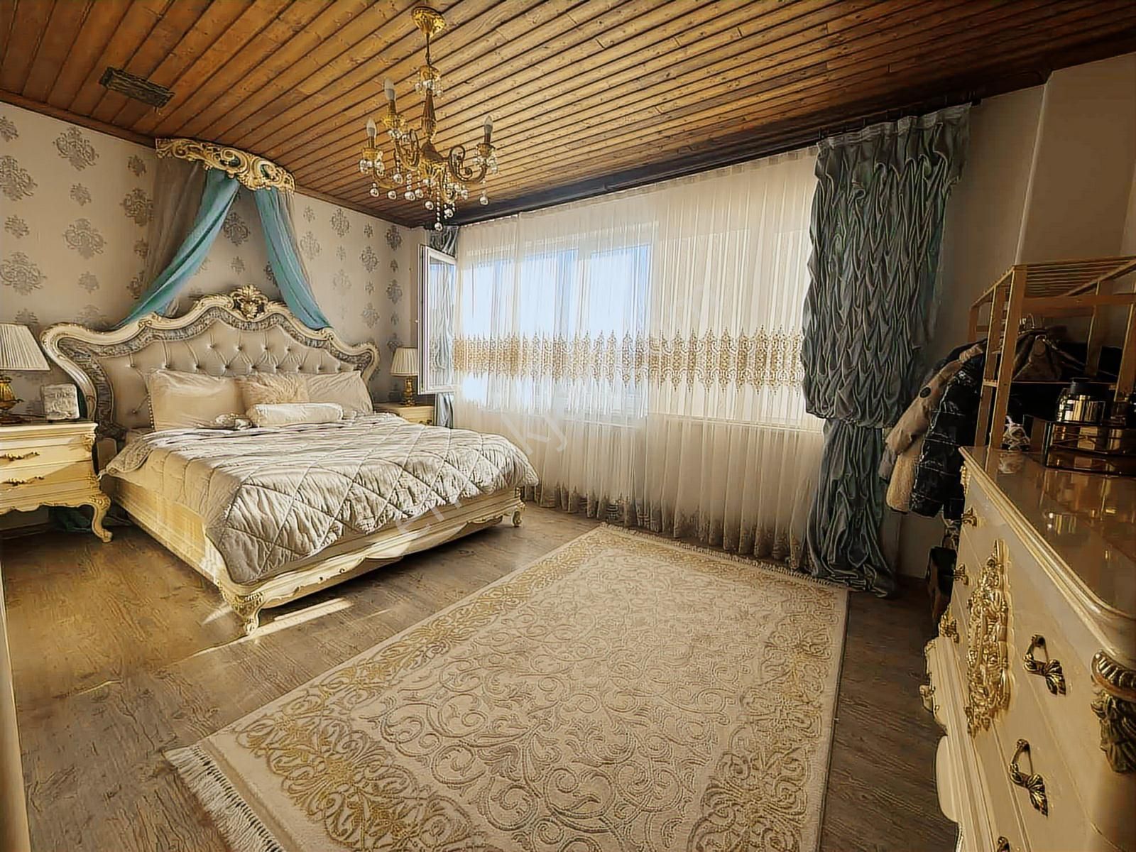 Bm Real Estate İhsaniye'de 5+2 Dubleks Satılık Lüks Daire - Görsel 17